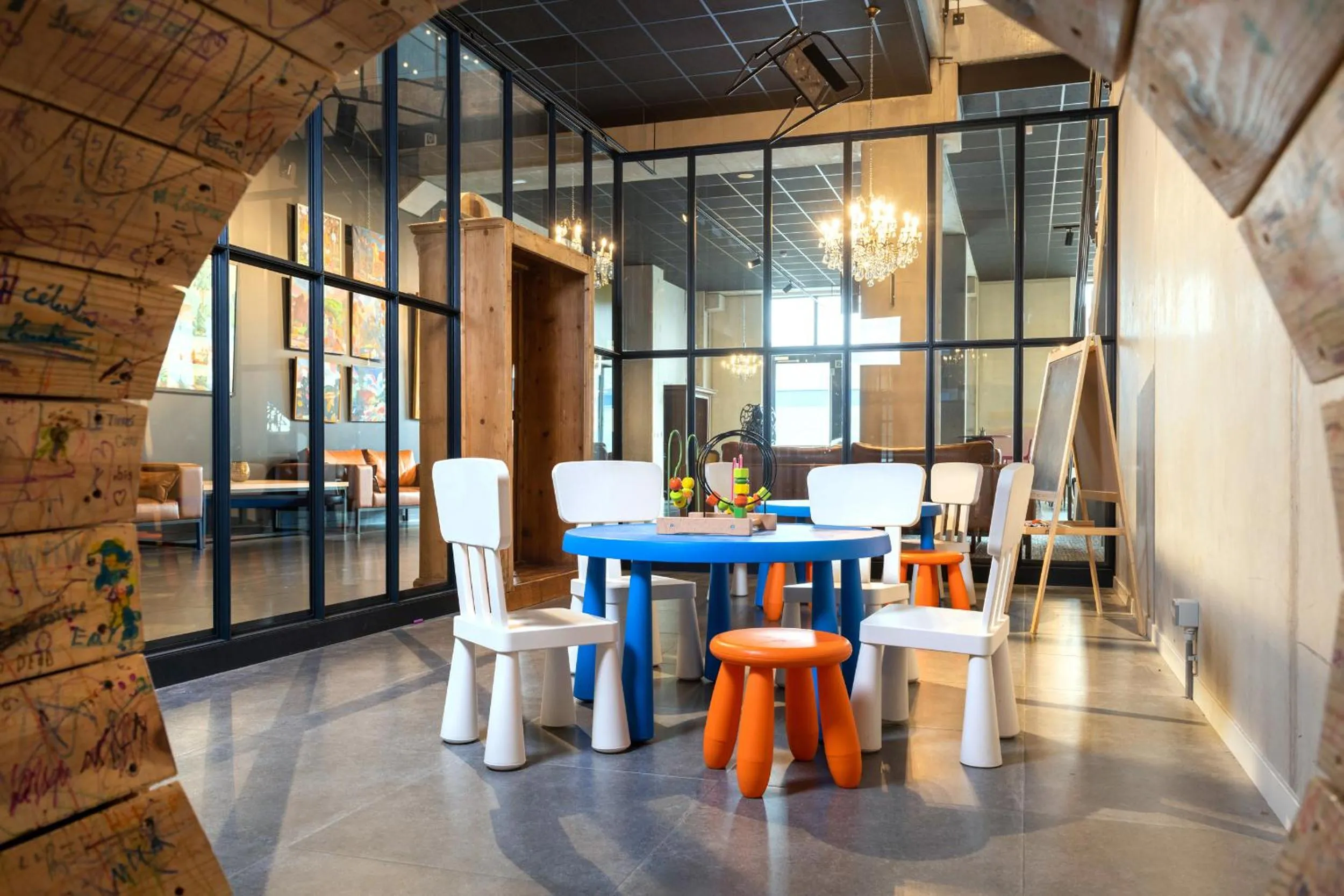 Property building in ibis Styles Namur