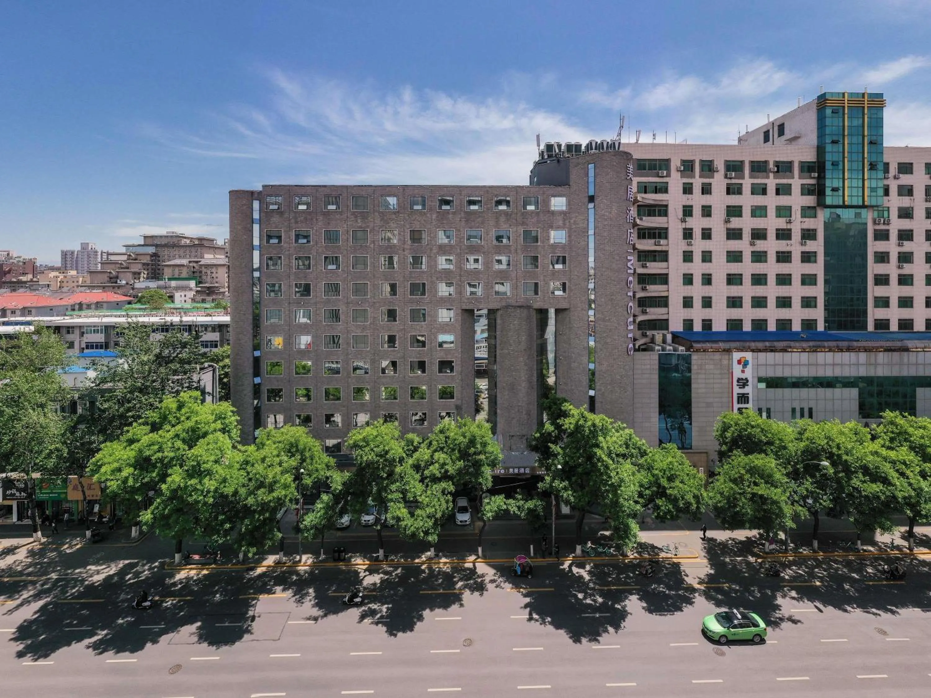 Property building in Mercure Xian City Centre