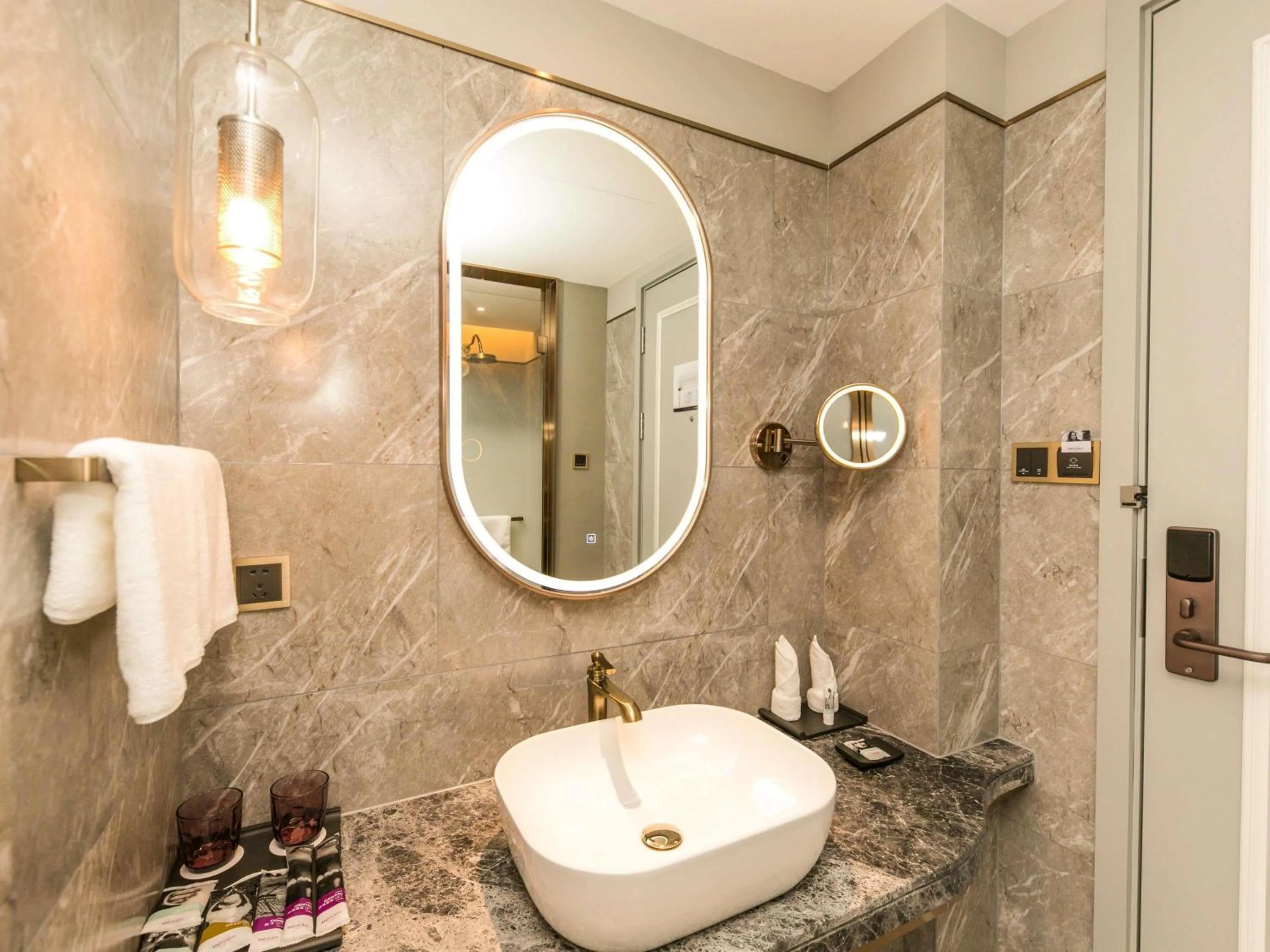 Bedroom in Mercure Xian City Centre