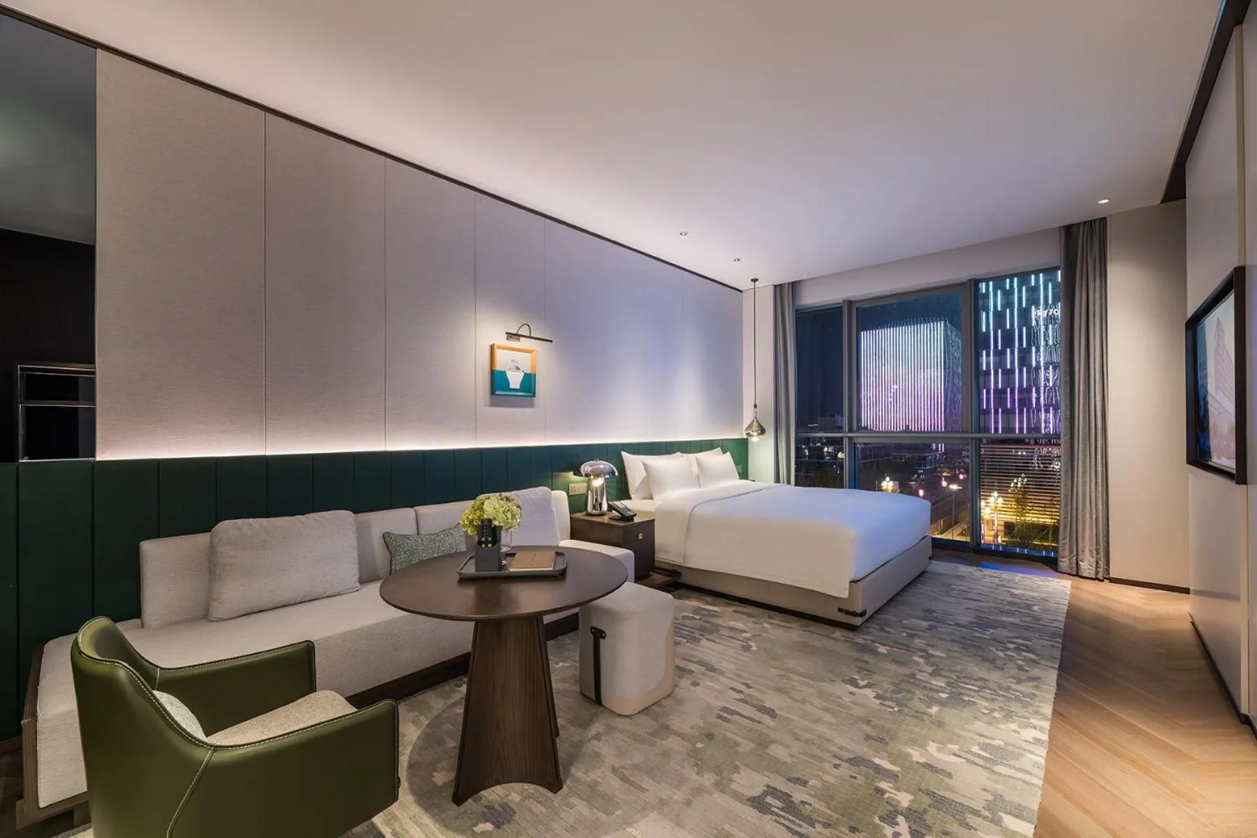 Living room, Bed in Novotel Xian Xixian