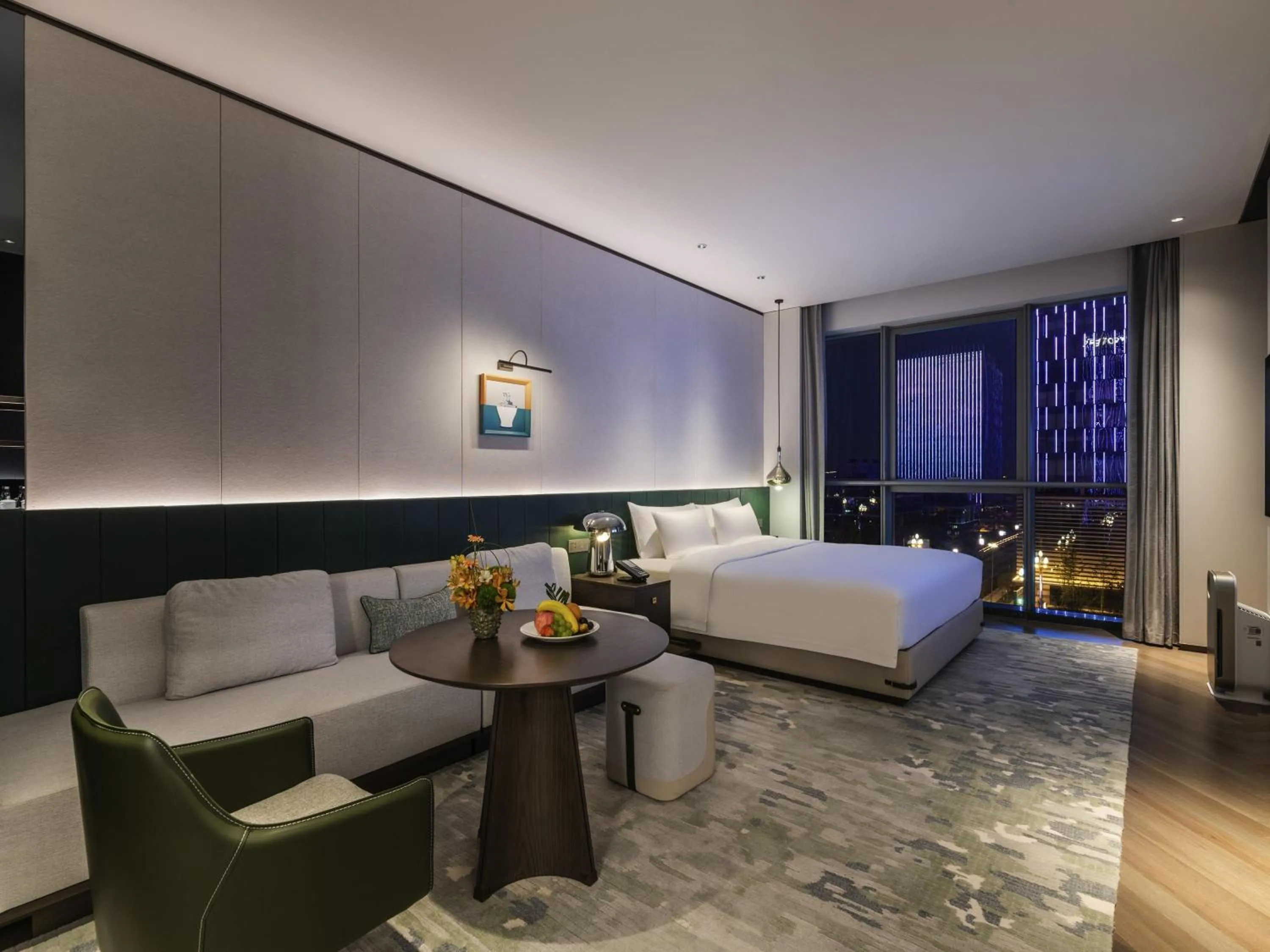 Bedroom, Bed in Novotel Xian Xixian