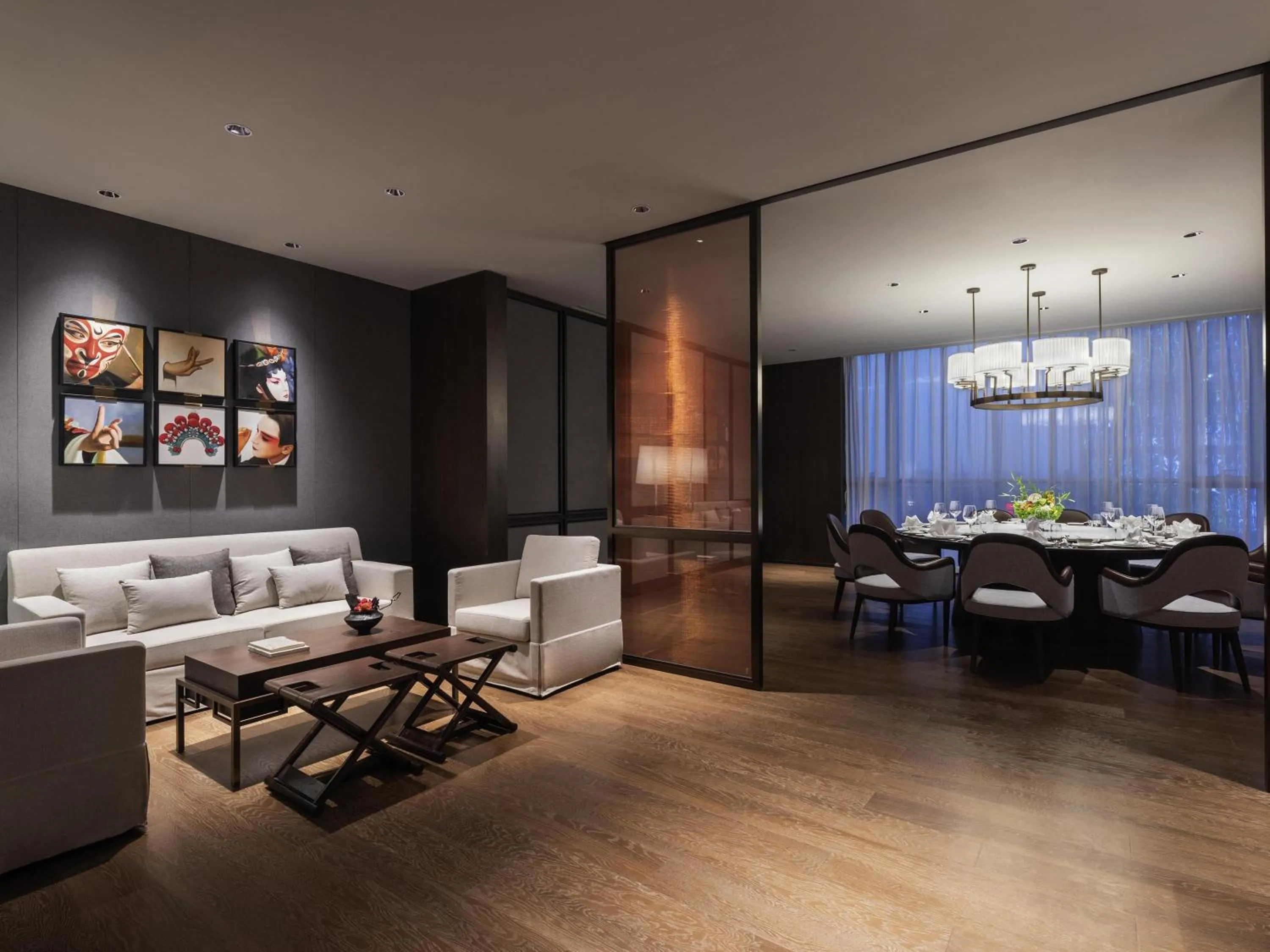 Restaurant/places to eat in Novotel Xian Xixian