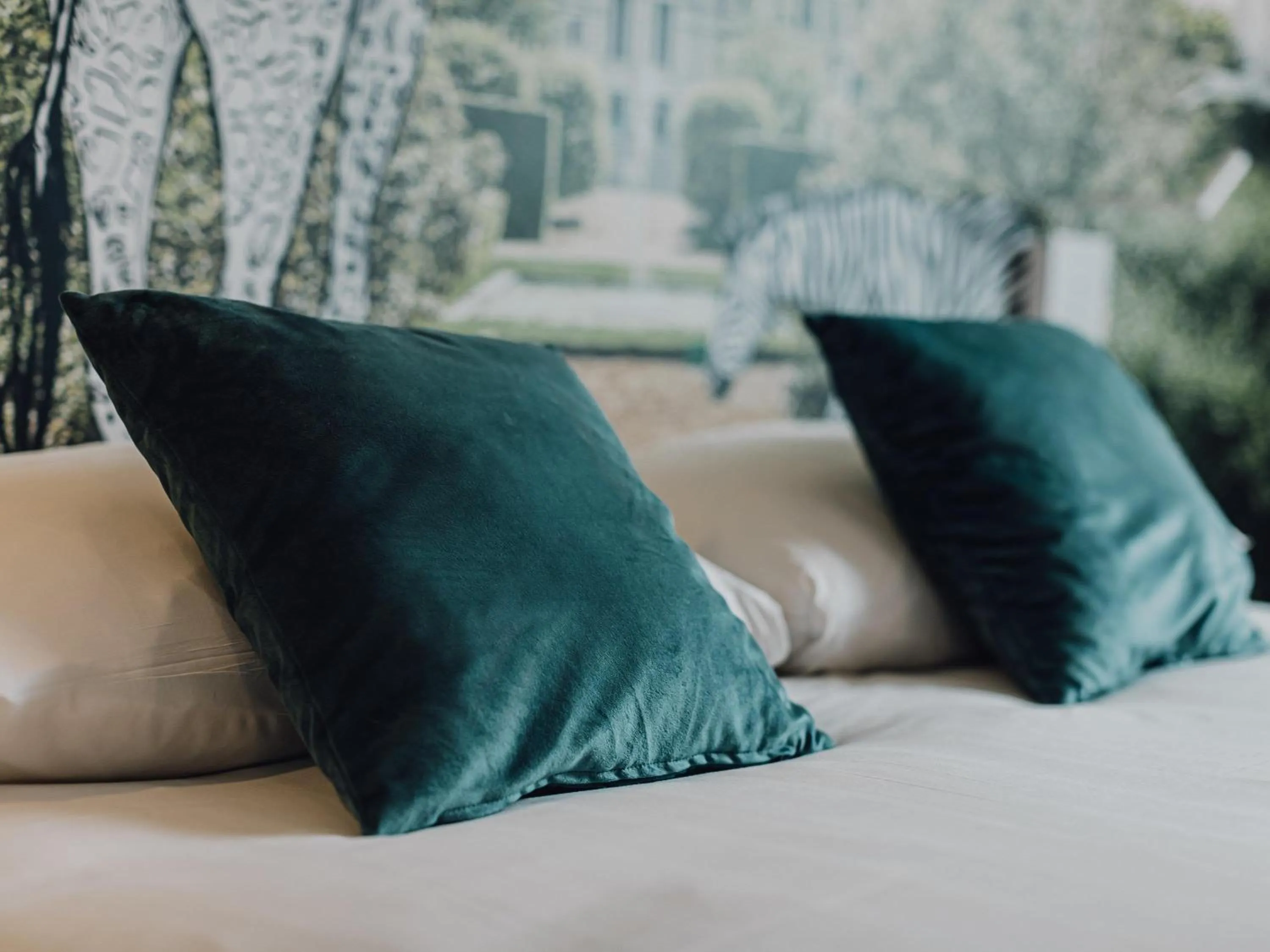 Bedroom in ibis Styles Contres-Cheverny