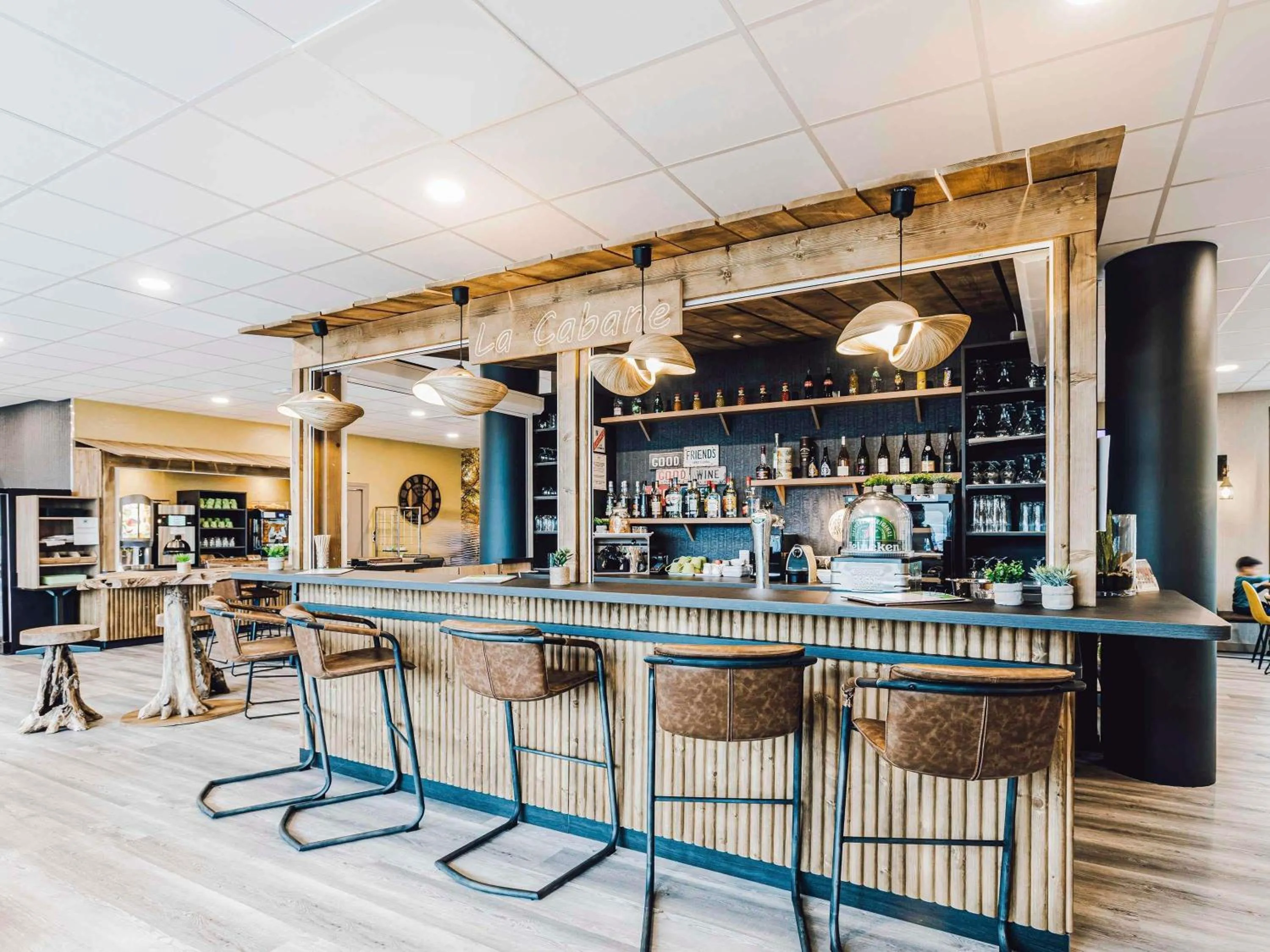 Property building in ibis Styles Contres-Cheverny