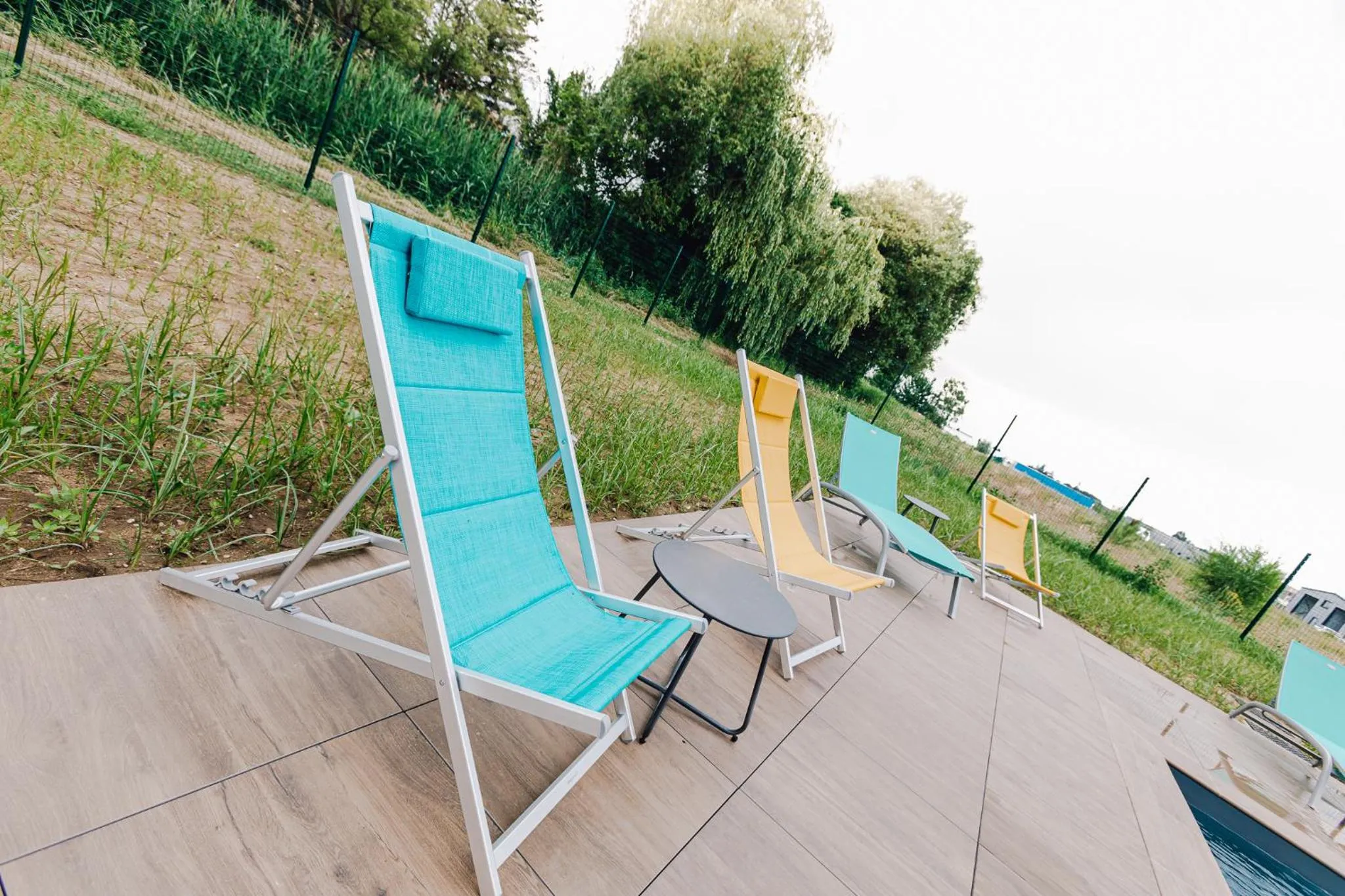 Swimming pool in ibis Styles Contres-Cheverny