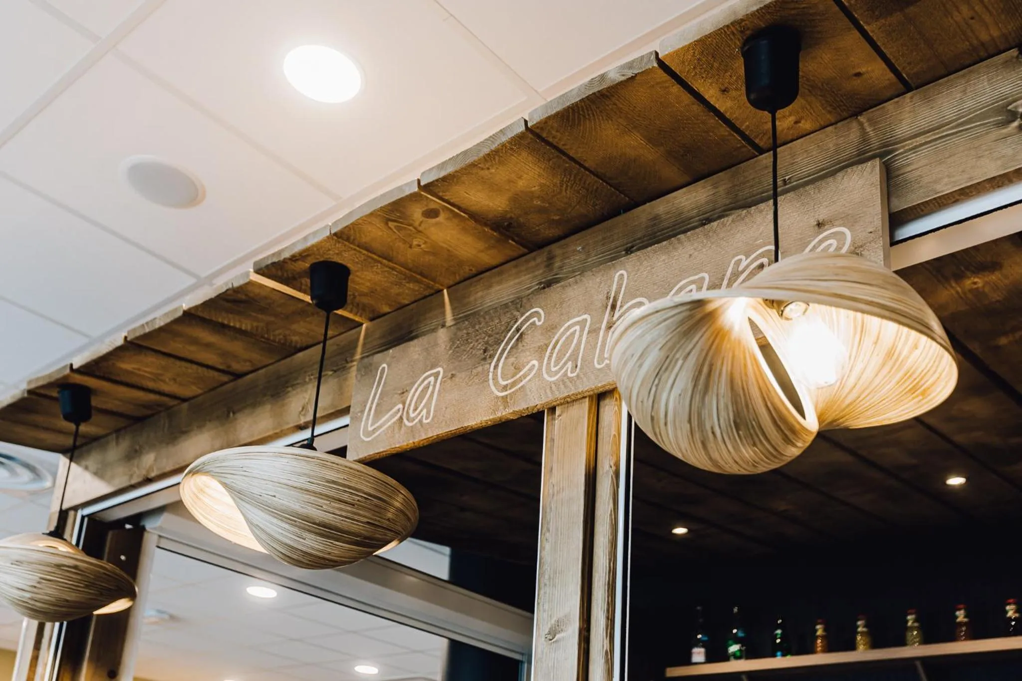 Lounge or bar in ibis Styles Contres-Cheverny