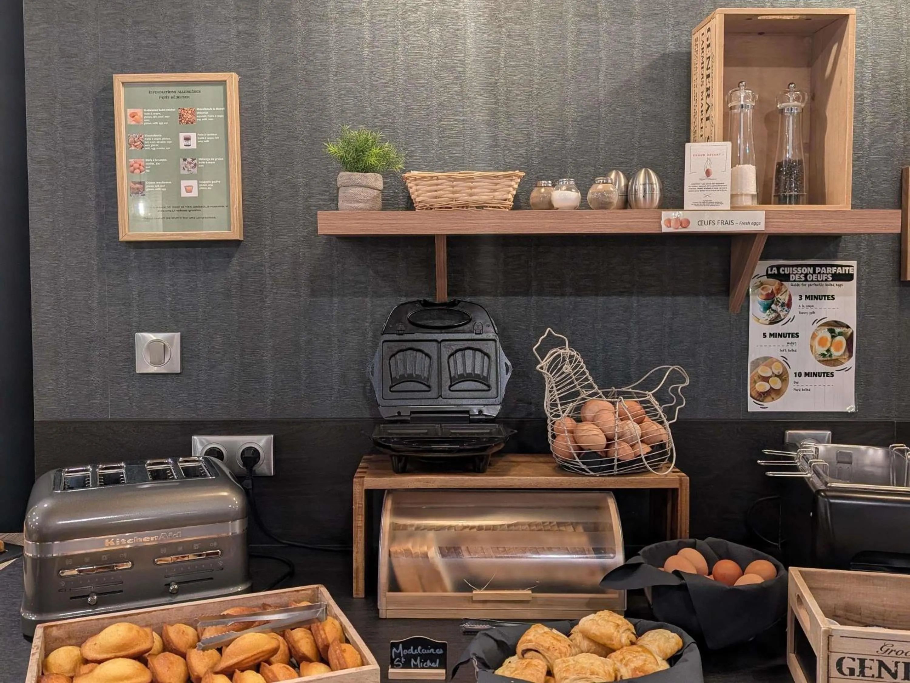 Breakfast in ibis Styles Contres-Cheverny