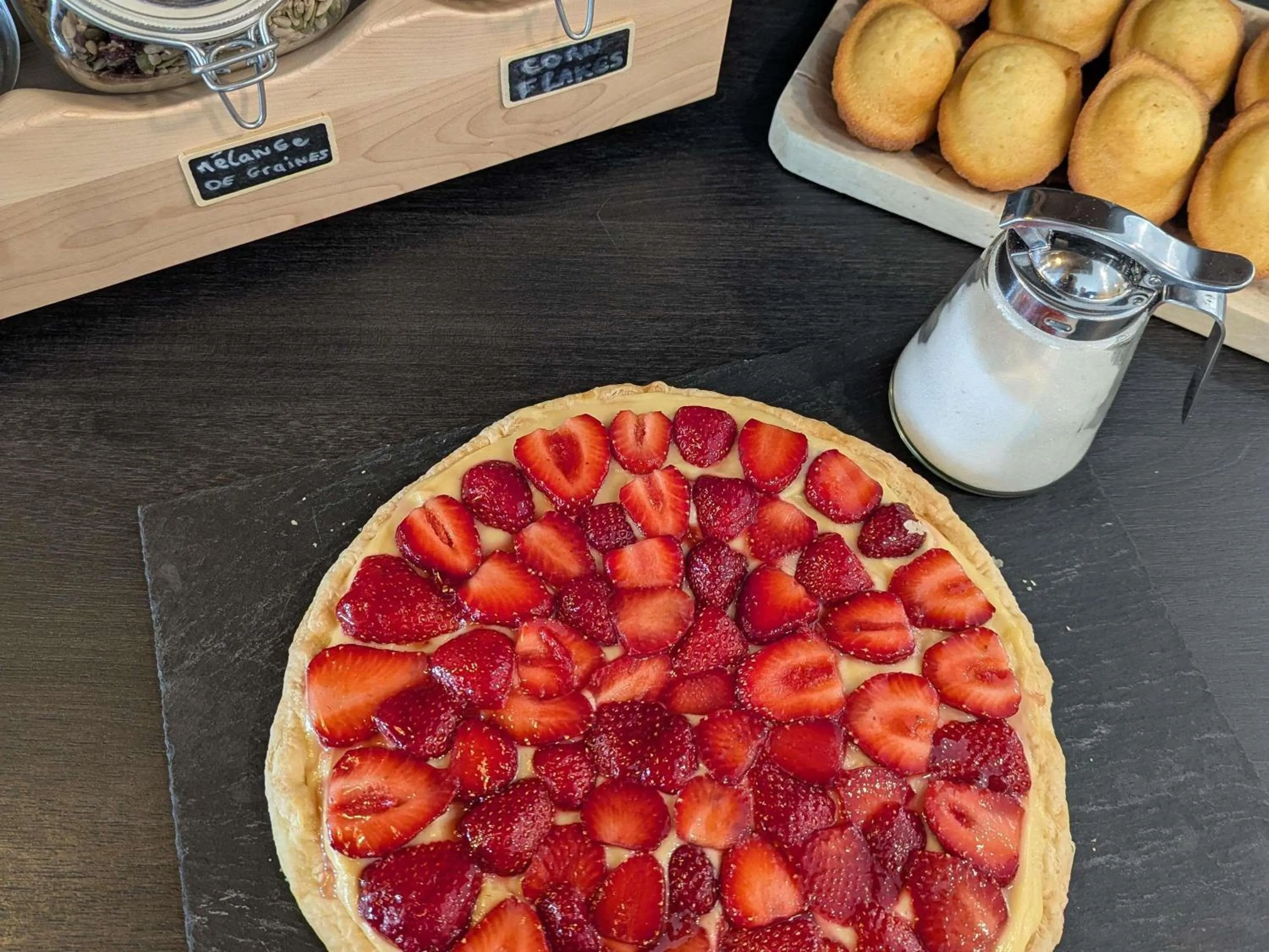 Breakfast in ibis Styles Contres-Cheverny