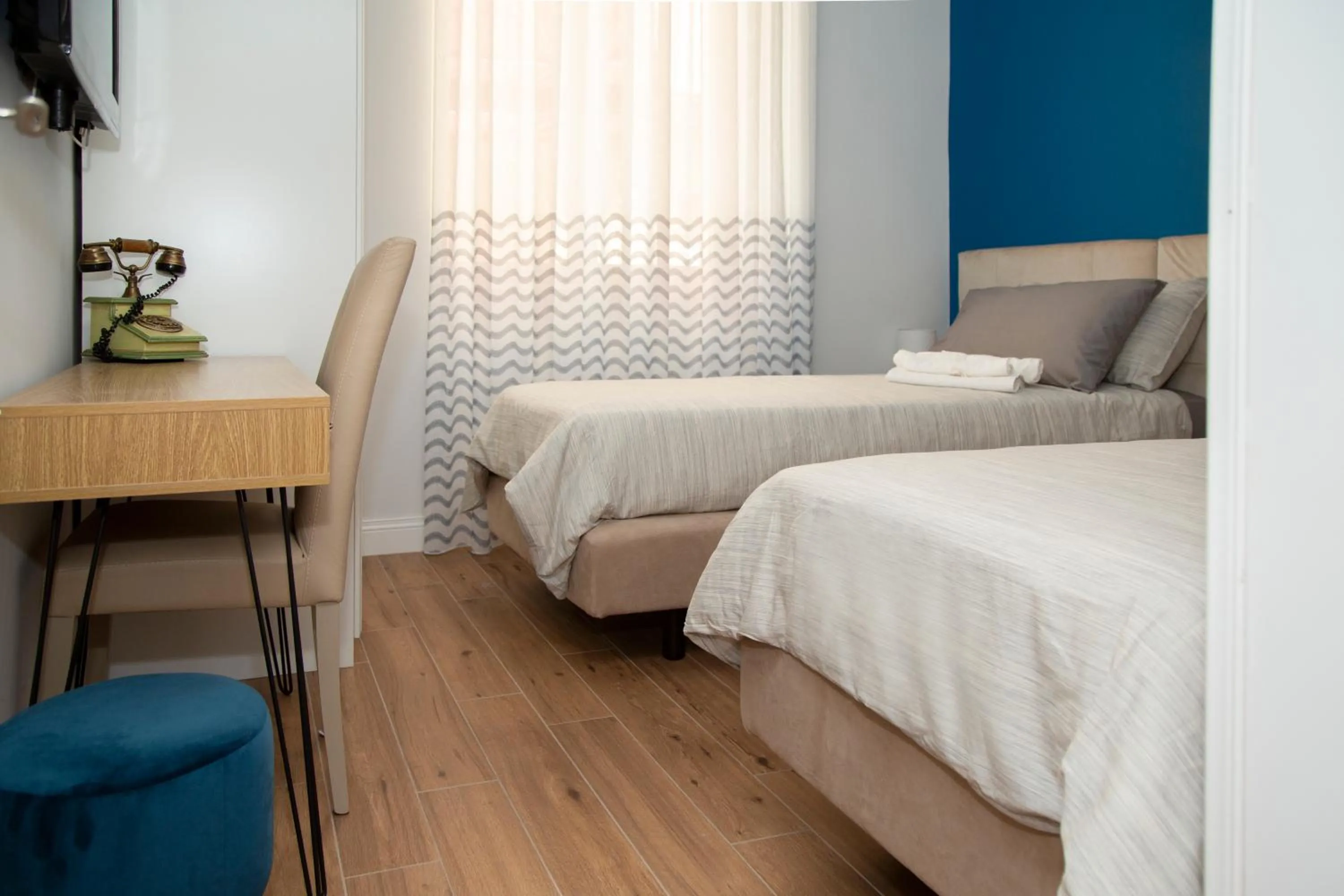 Bedroom, Bed in Belvedere 75