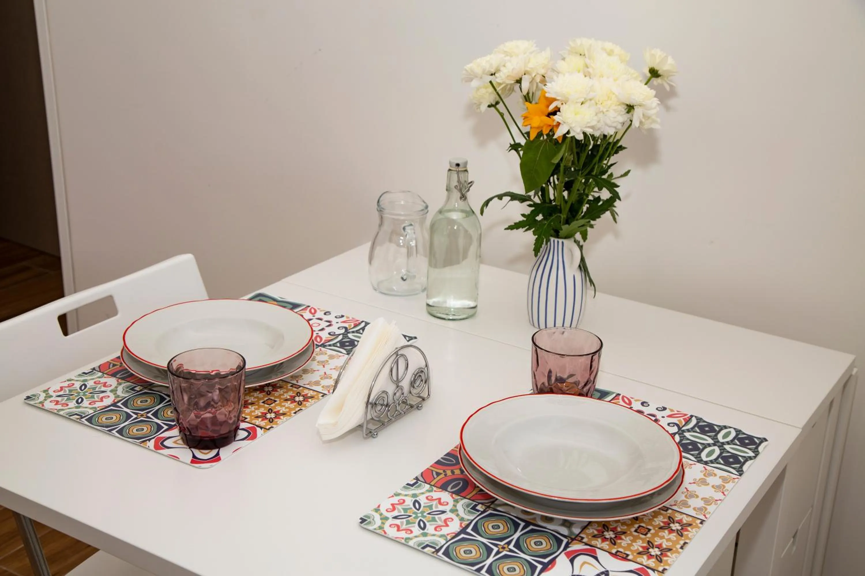 Dining area in Belvedere 75