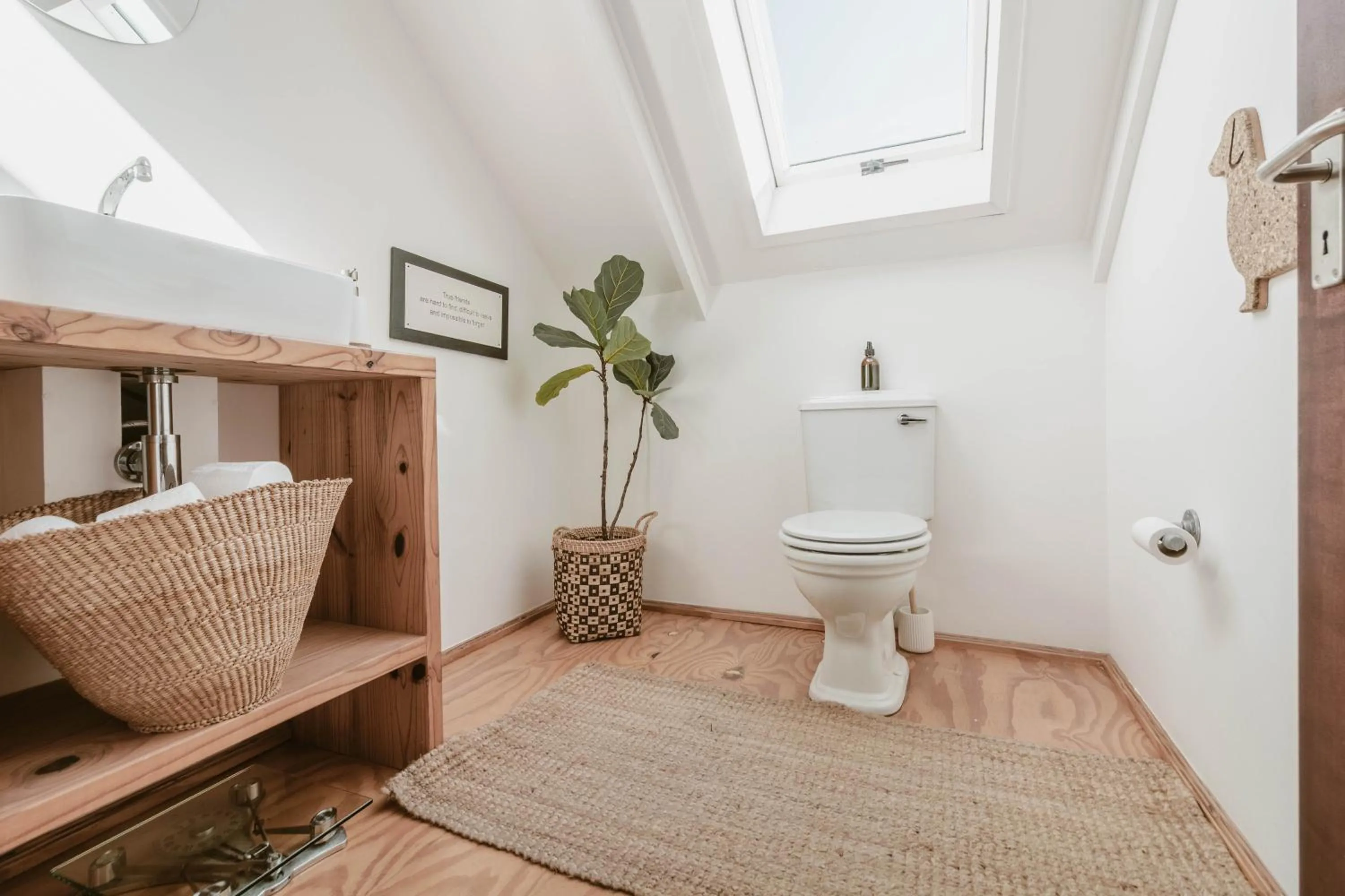 Toilet in Gonana Guesthouse