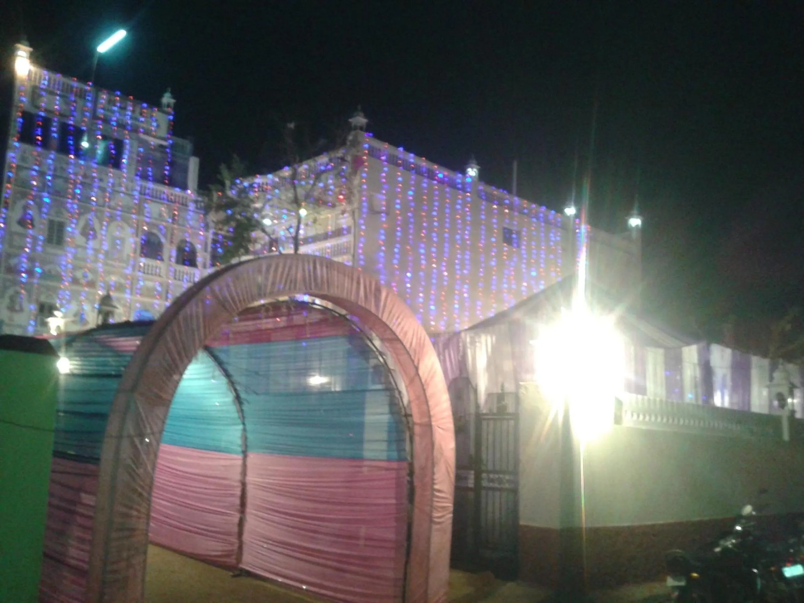 Facade/entrance in Hotel Shekhawati Mandawa