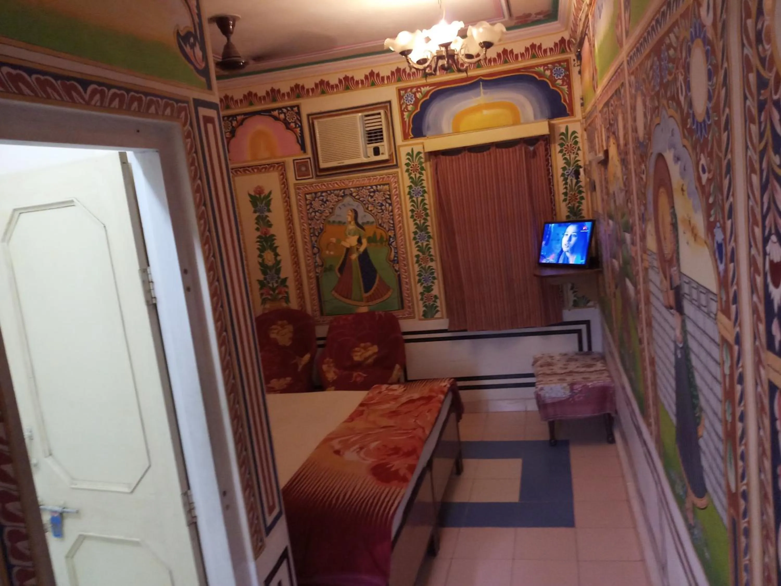 Photo of the whole room, Bed in Hotel Shekhawati Mandawa