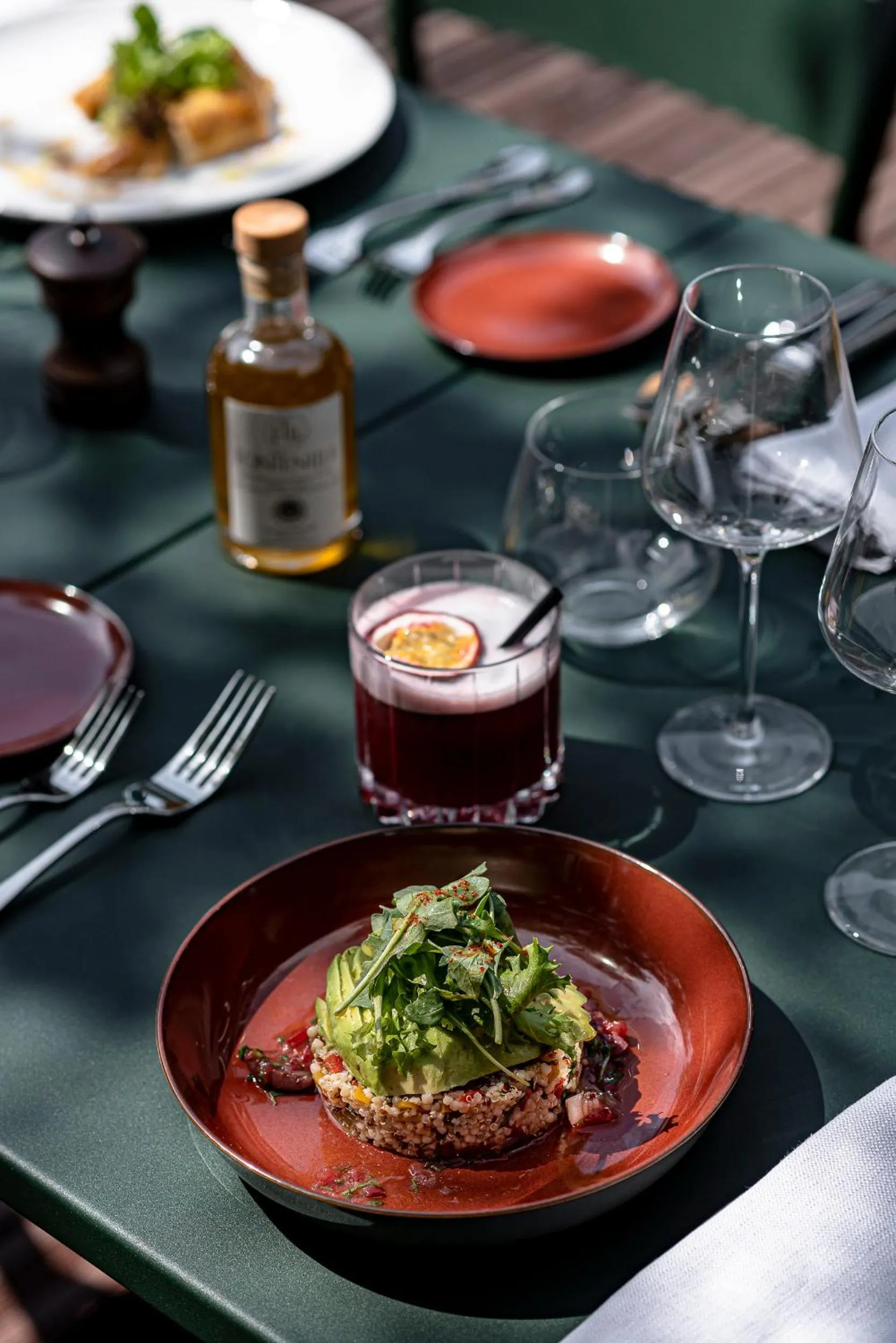 Restaurant/places to eat in 70 Hectares... et l'Océan