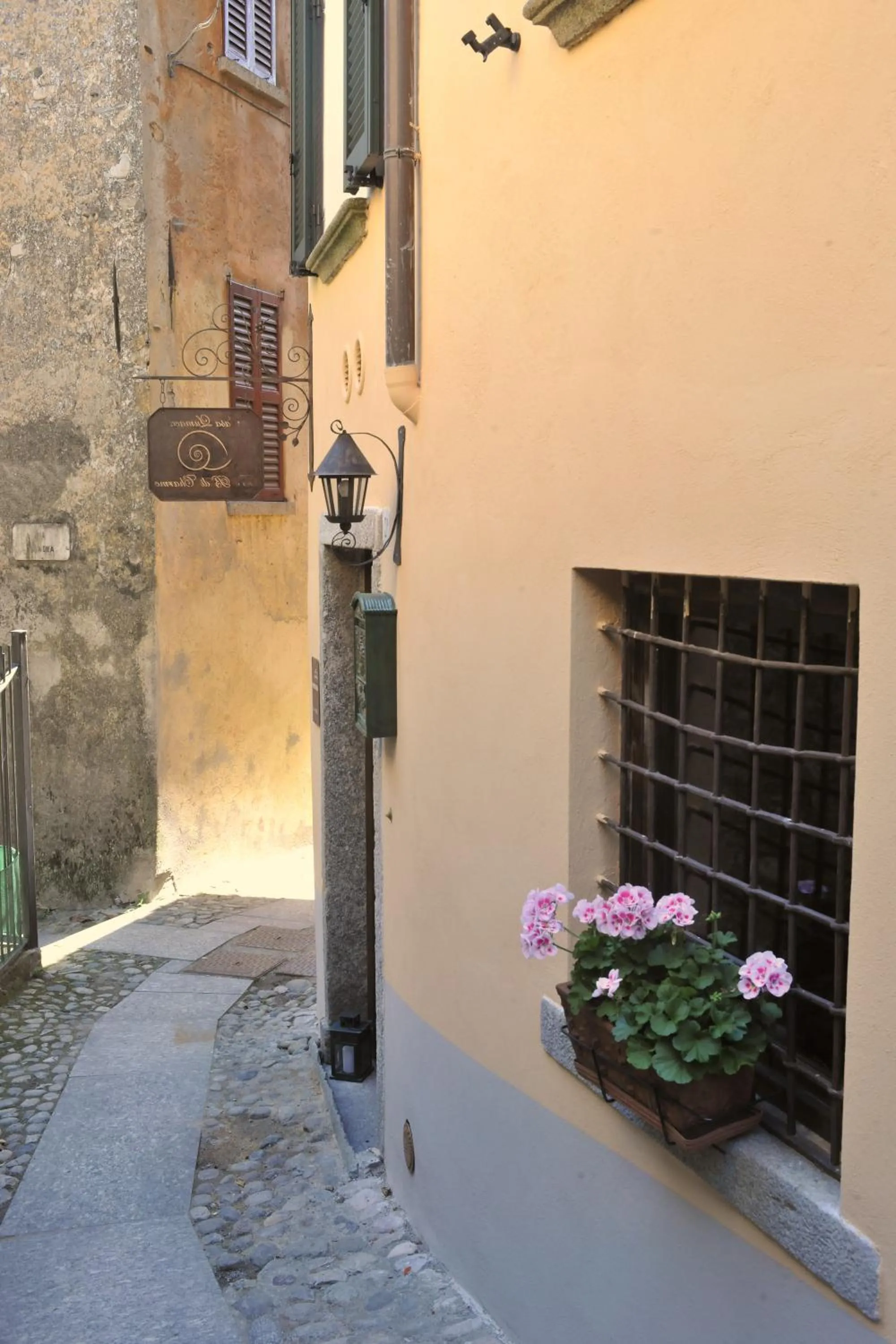 Property building in Casa Lumaca