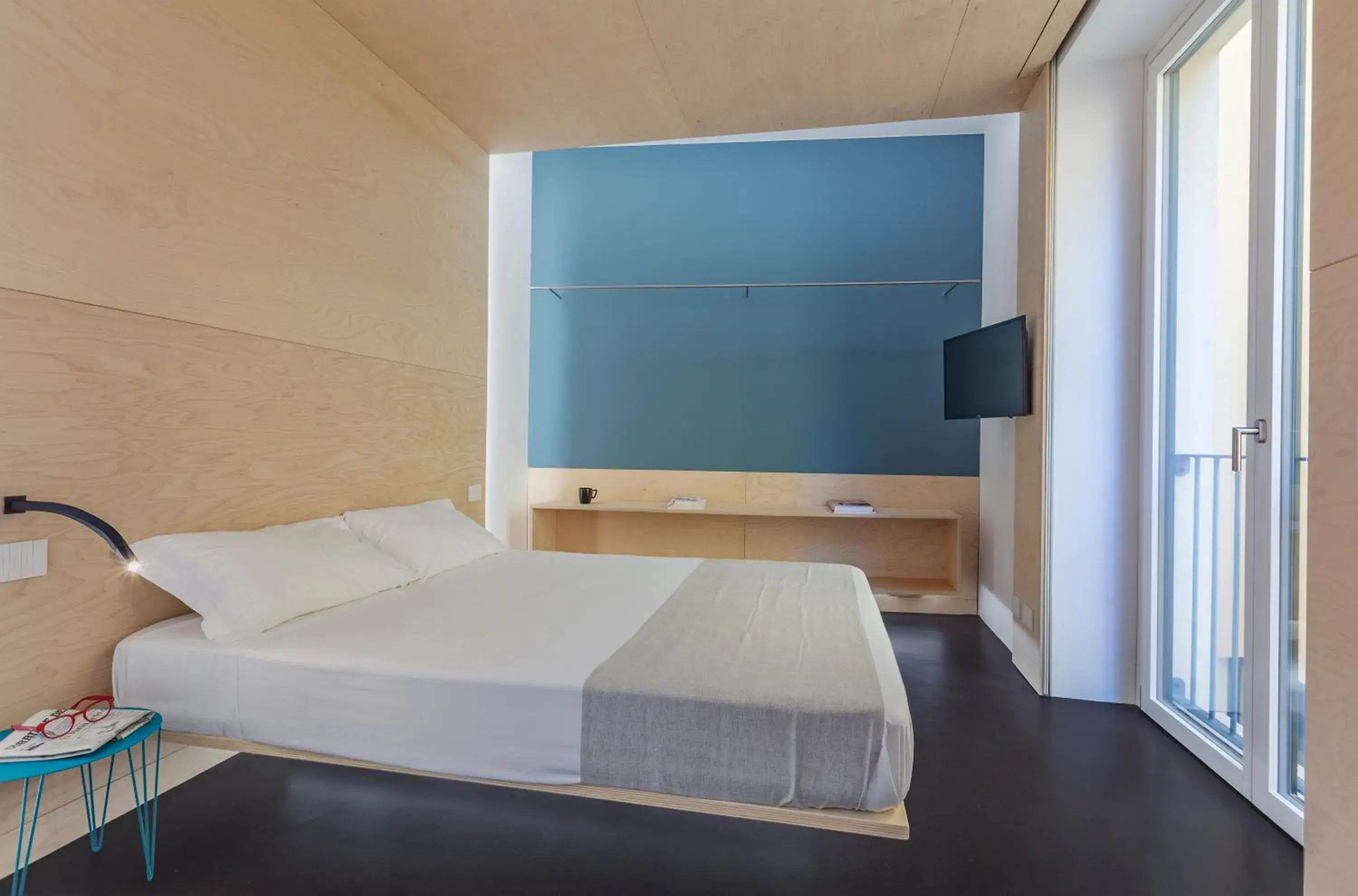 Junior Suite in Fiveplace Design Suites & Apartments Junior Suite in Fiveplace Design Suites & Apartments