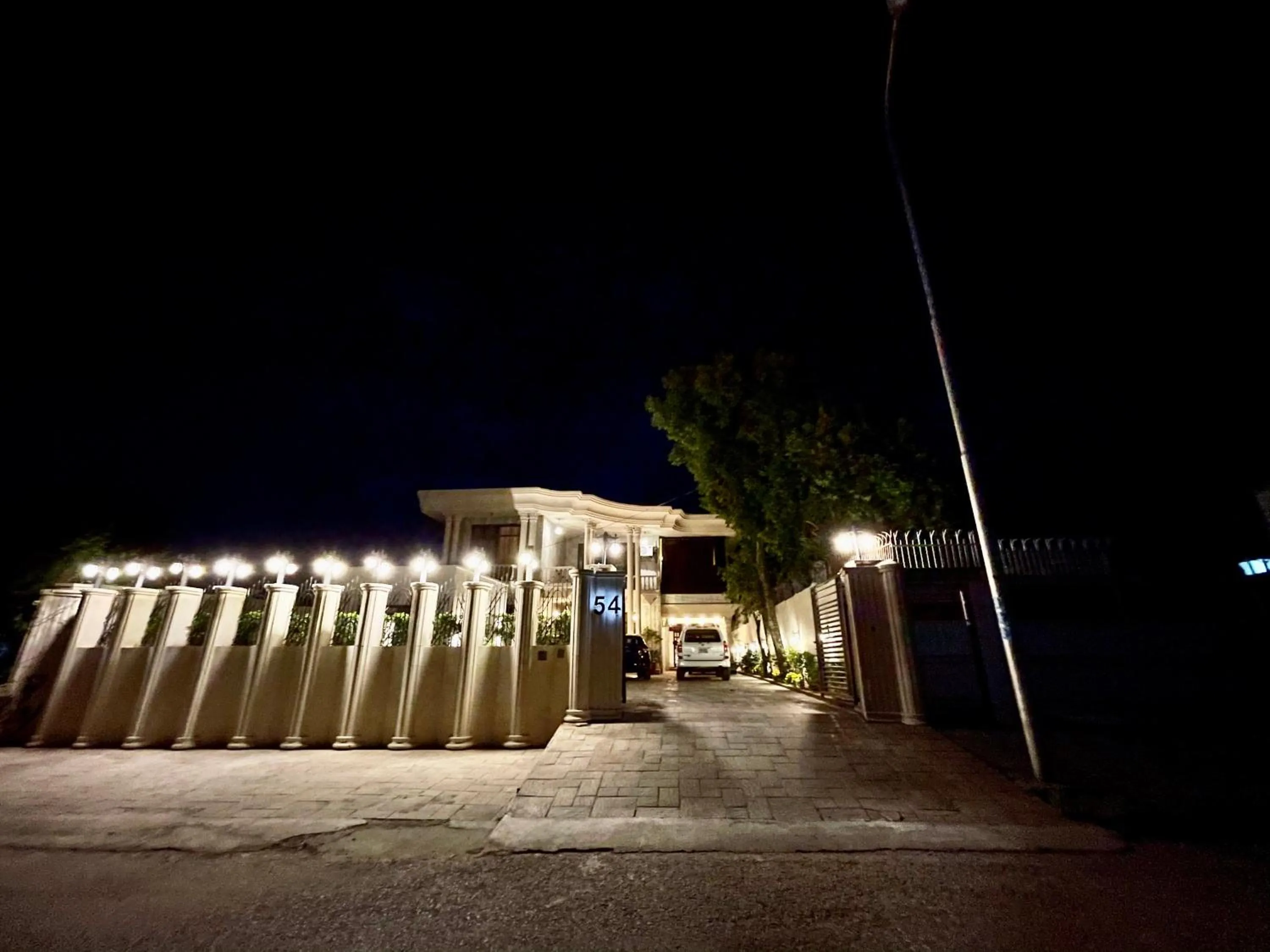 Property building in Shelton Guest House