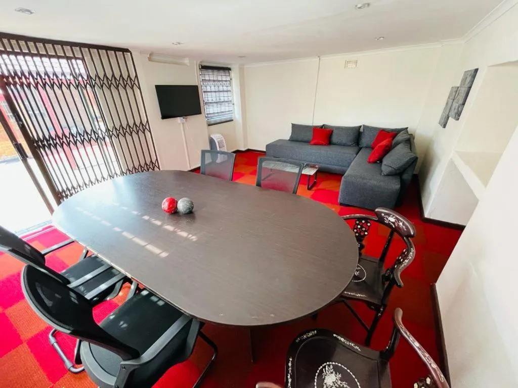 Dining area in Ithonsi Guesthouse