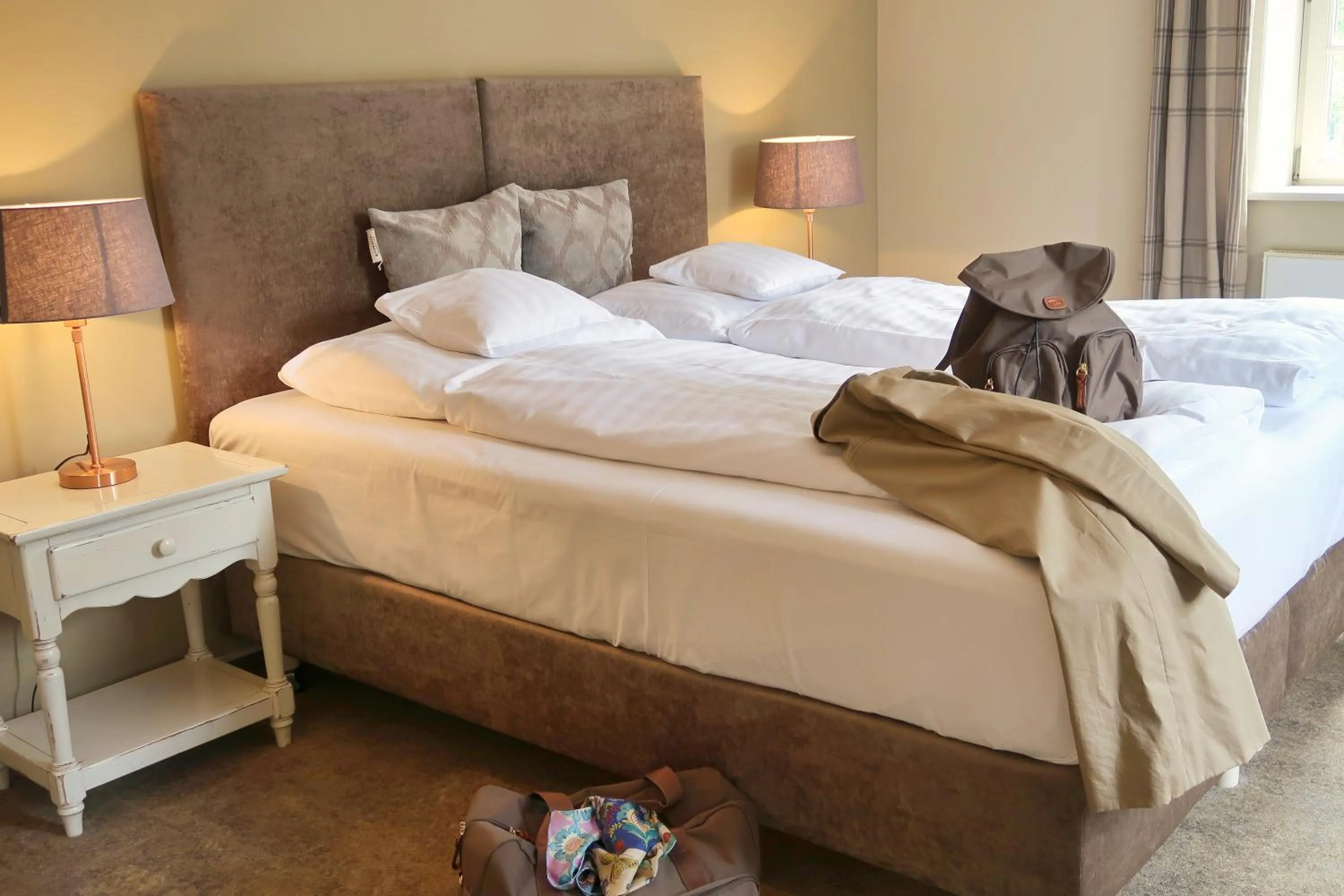 Bed in Romantik Hotel am Brühl