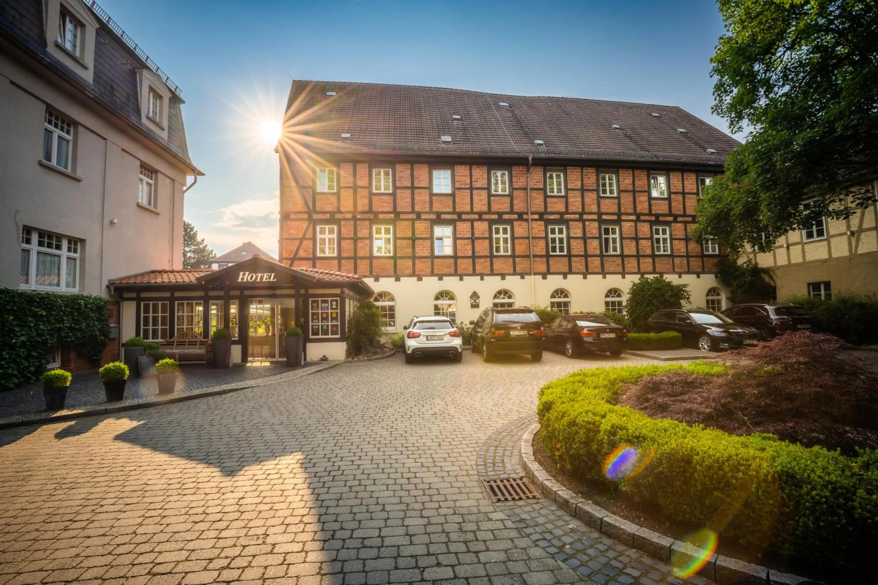 Property building in Romantik Hotel am Brühl