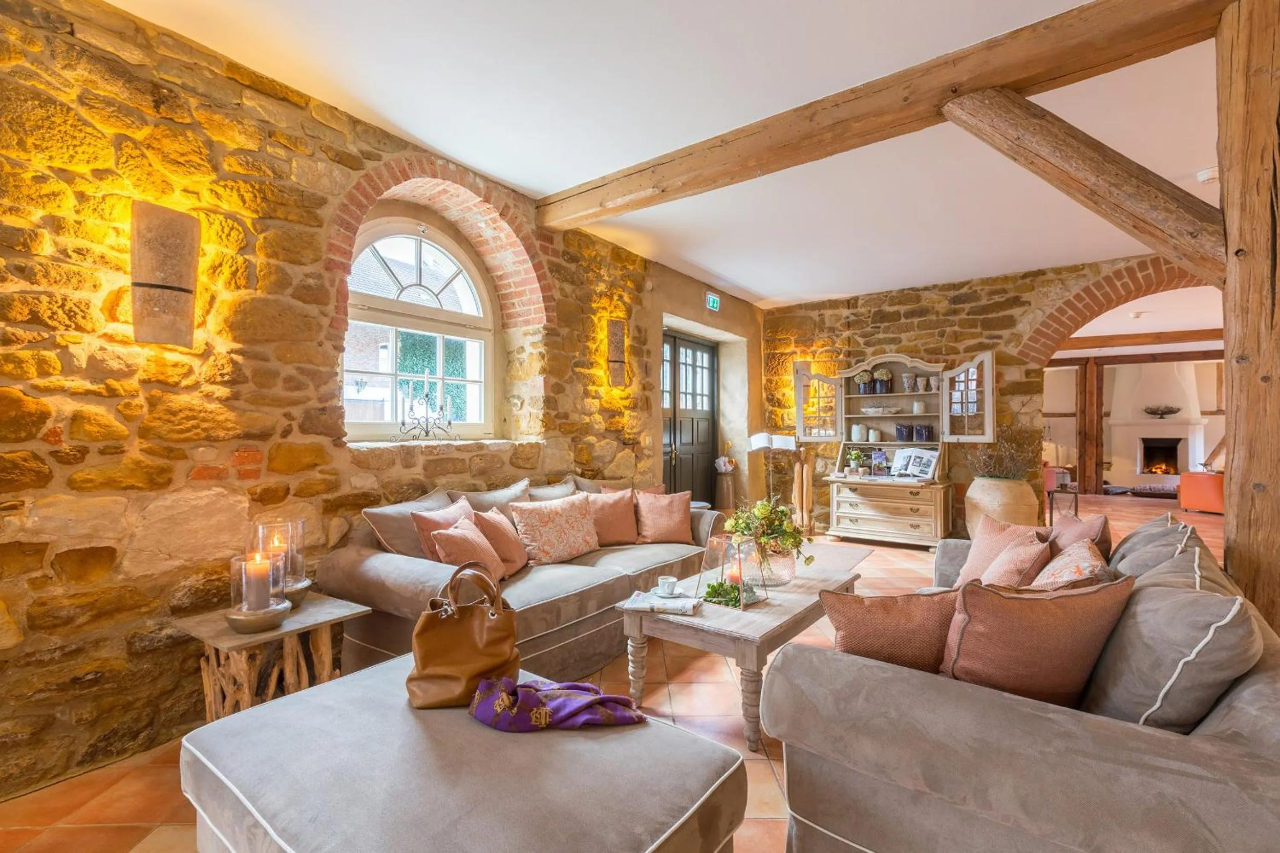 Lobby or reception in Romantik Hotel am Brühl