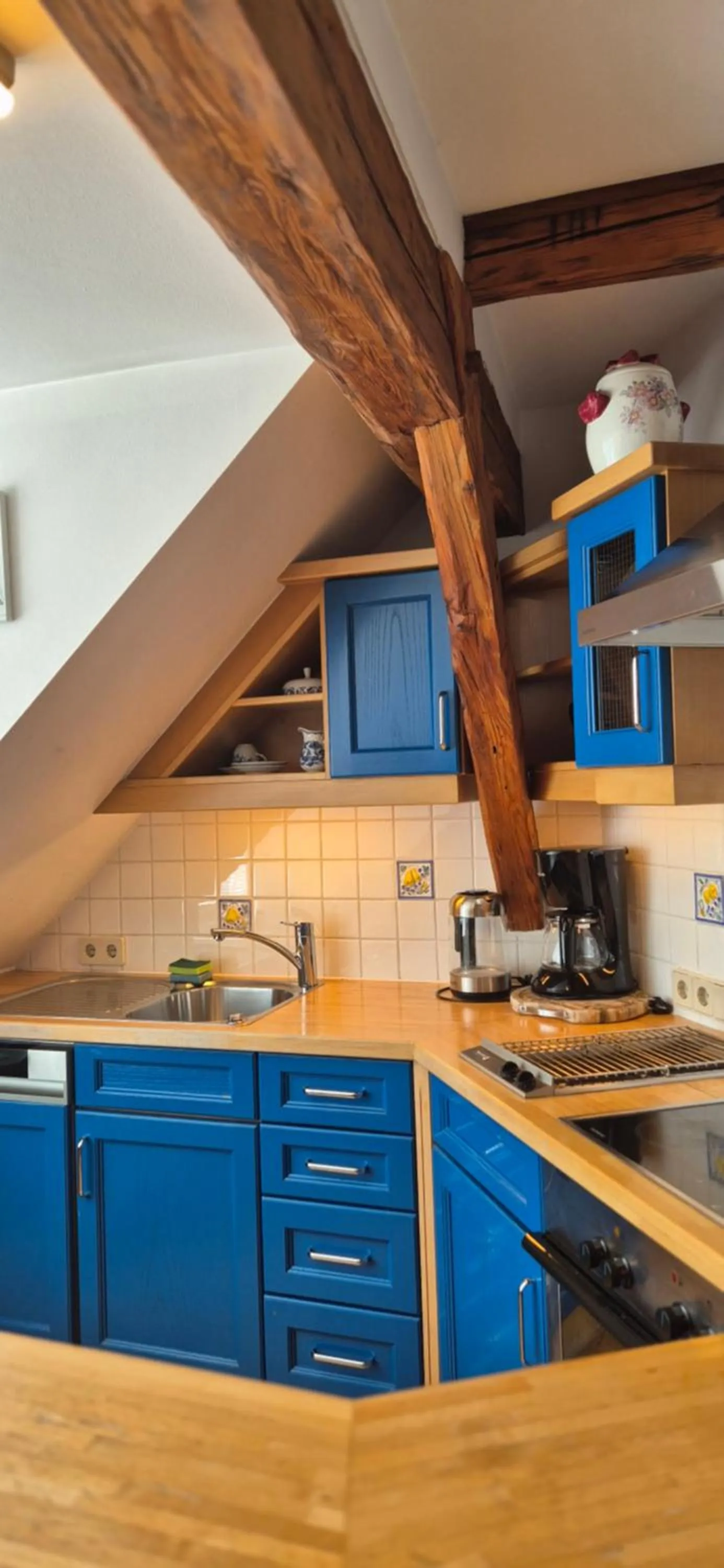 Kitchen or kitchenette in Stadthotel Kramer