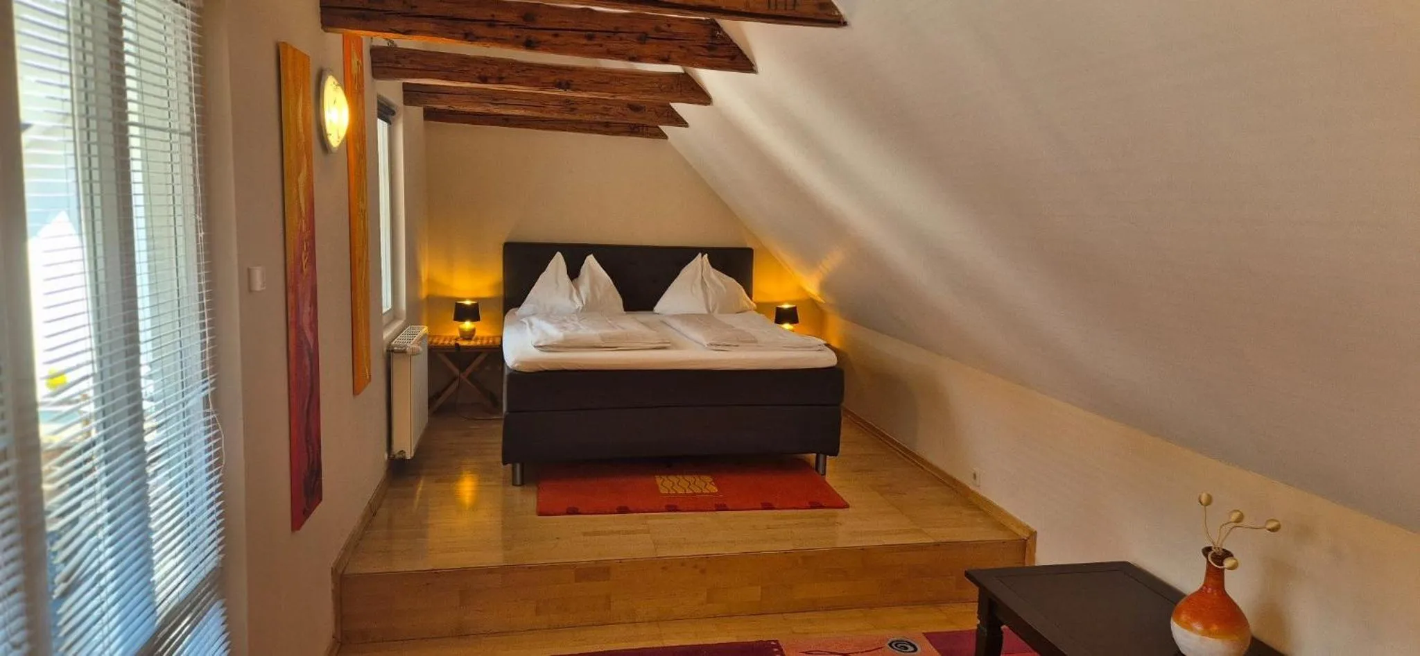 Bedroom, Bed in Stadthotel Kramer