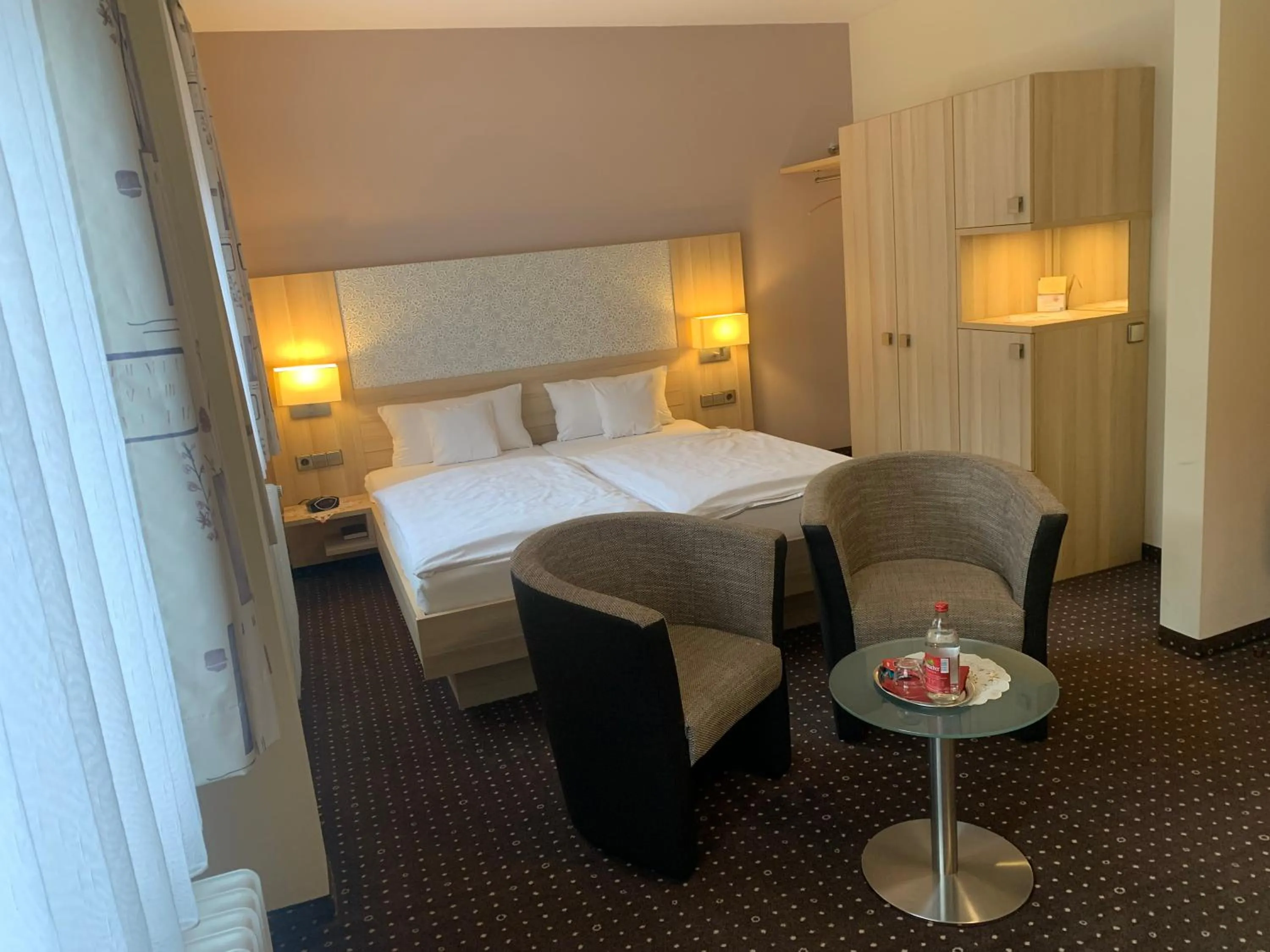 Bed in Hotel Sonnenhof