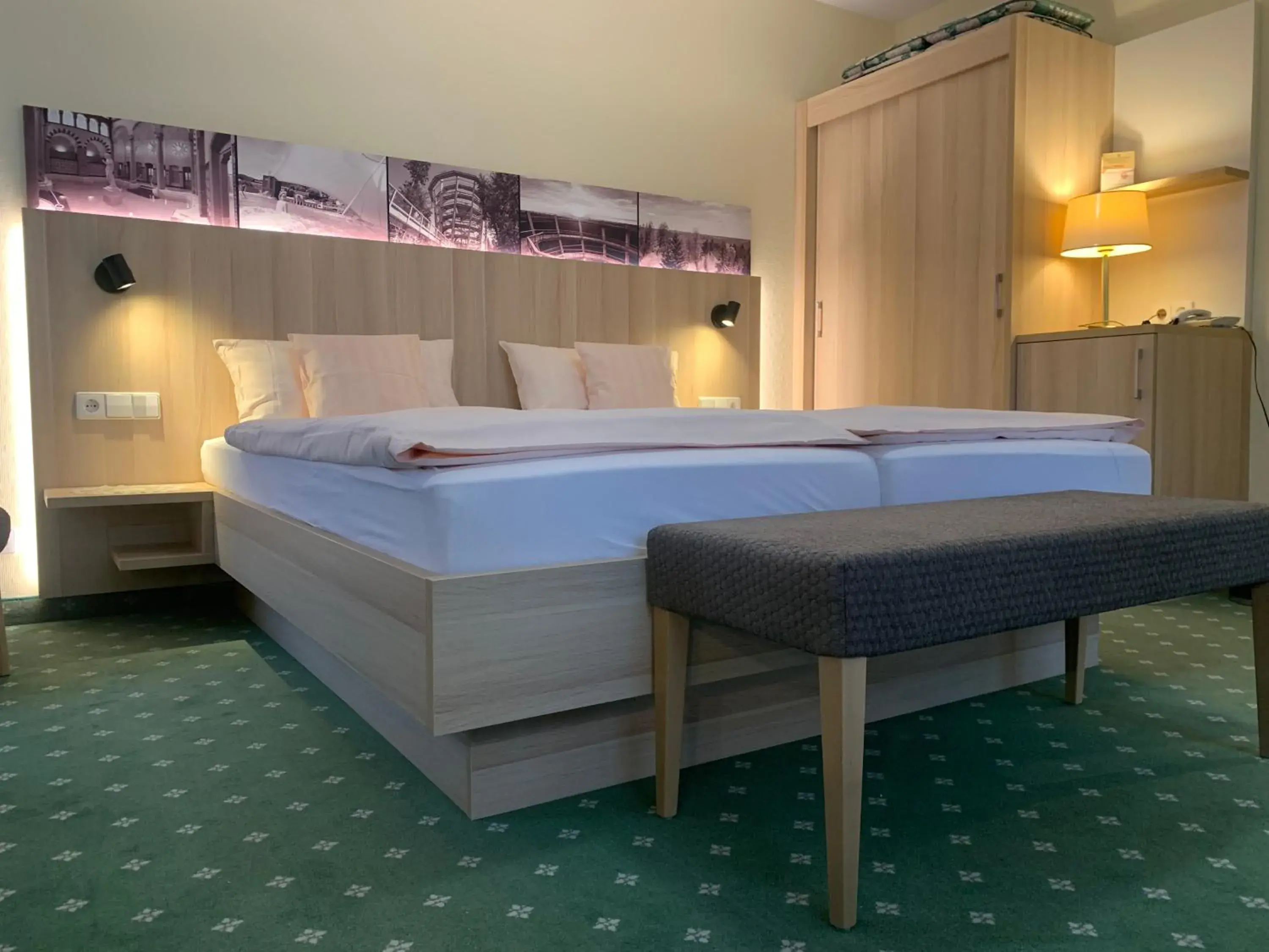 Double Room in Hotel Sonnenhof Double Room in Hotel Sonnenhof