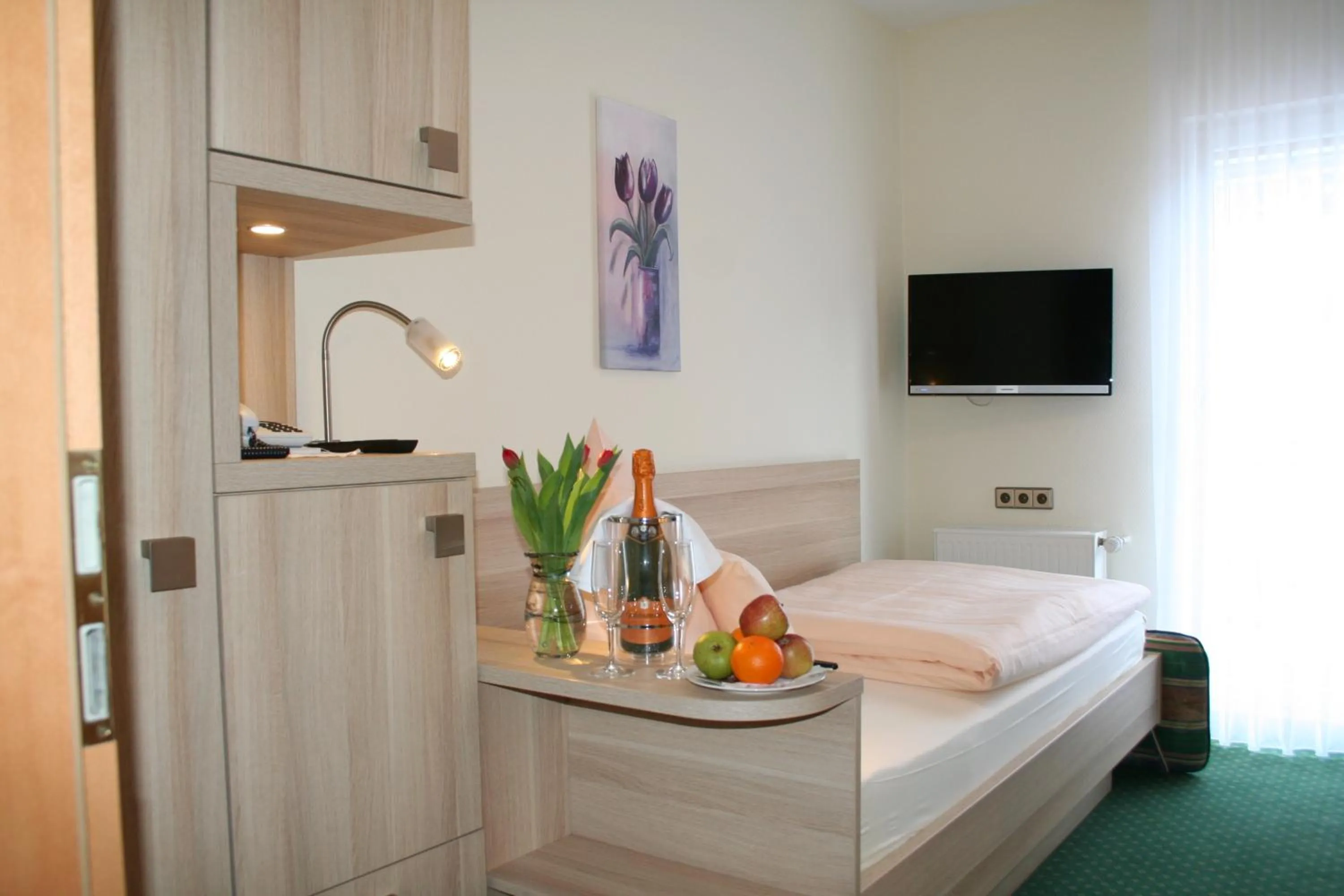 Day, Bed in Hotel Sonnenhof