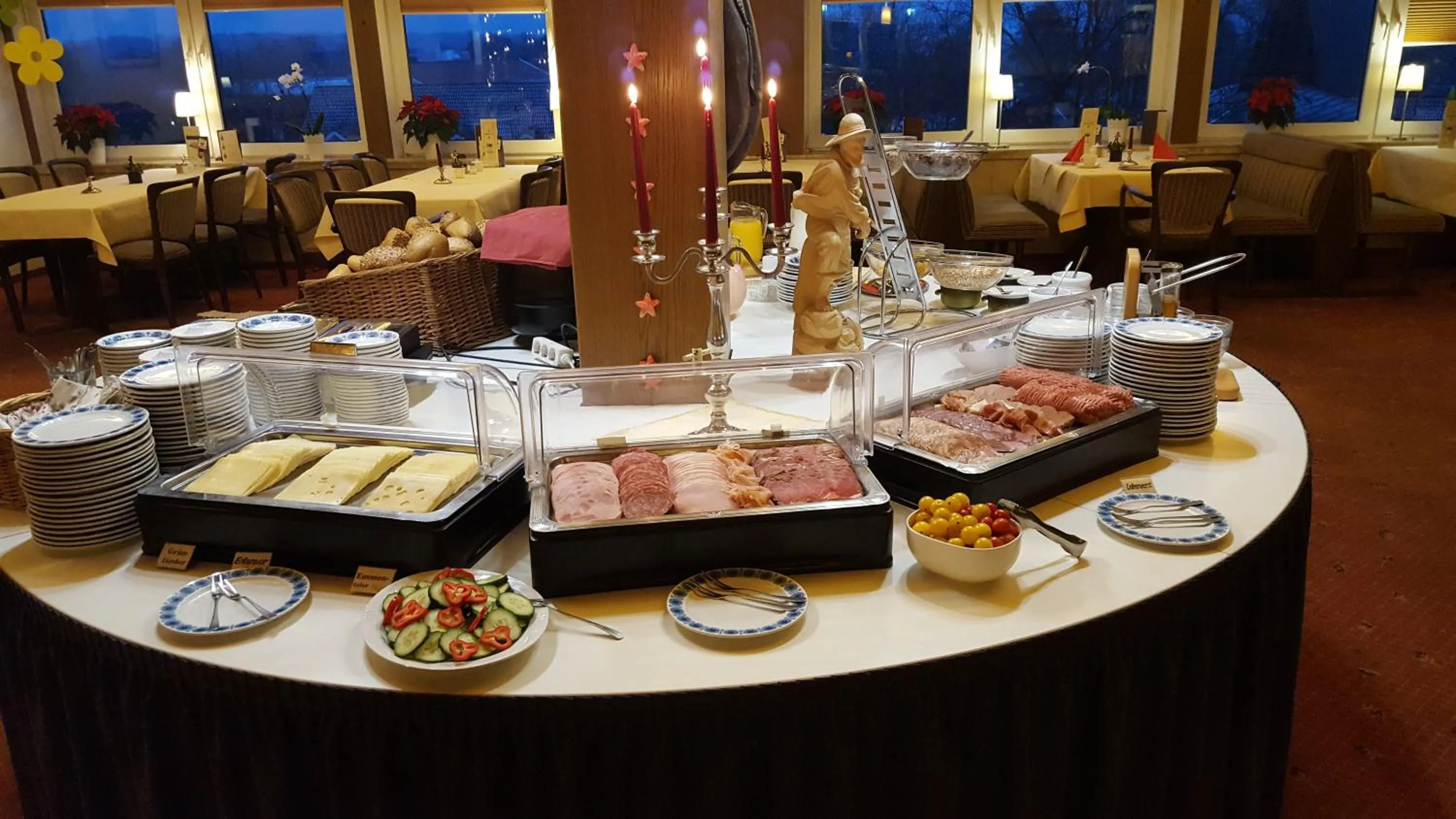 Buffet breakfast in Seehotel Geestland