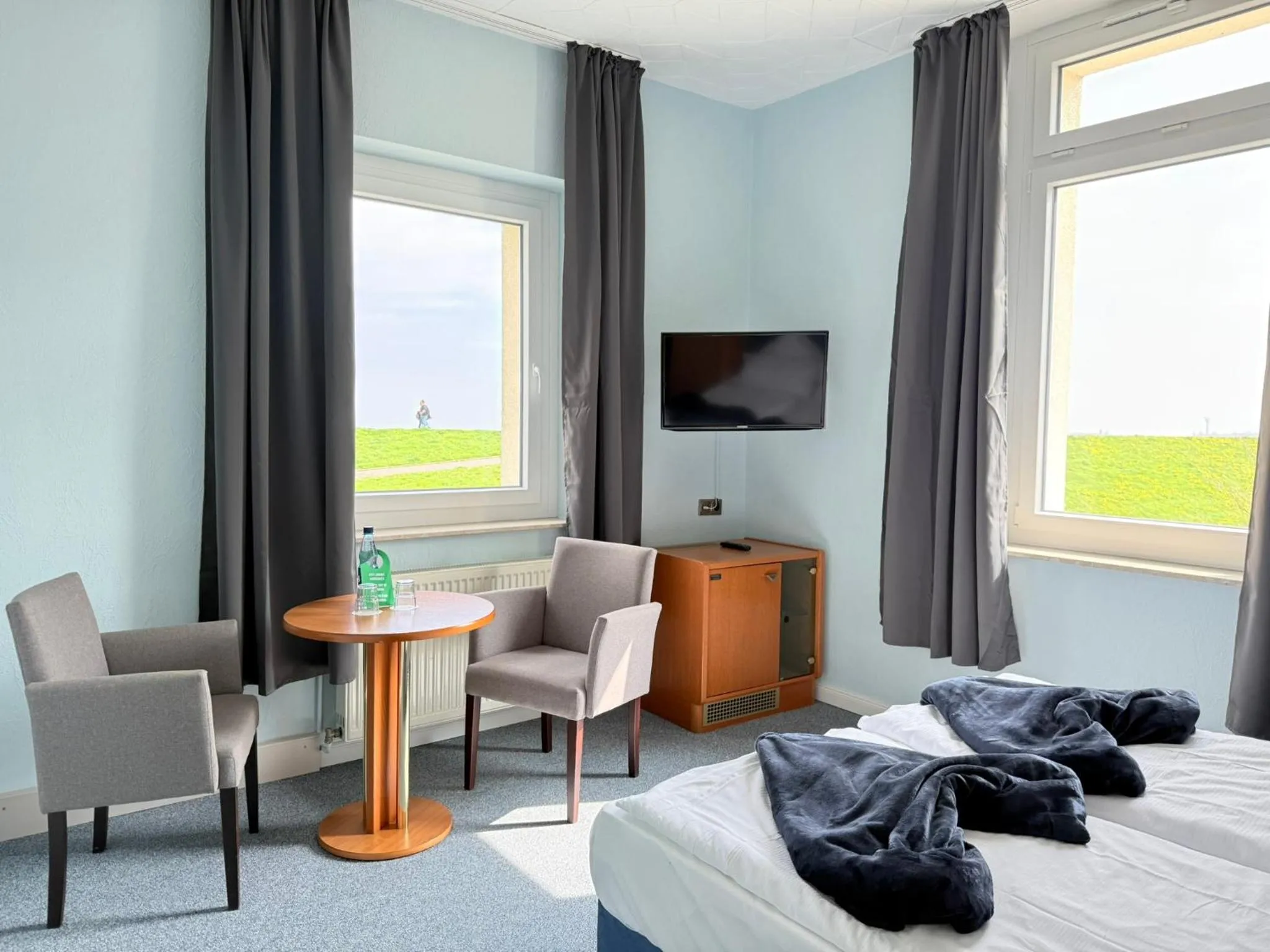 Photo of the whole room, Bed in Seehotel Neue Liebe