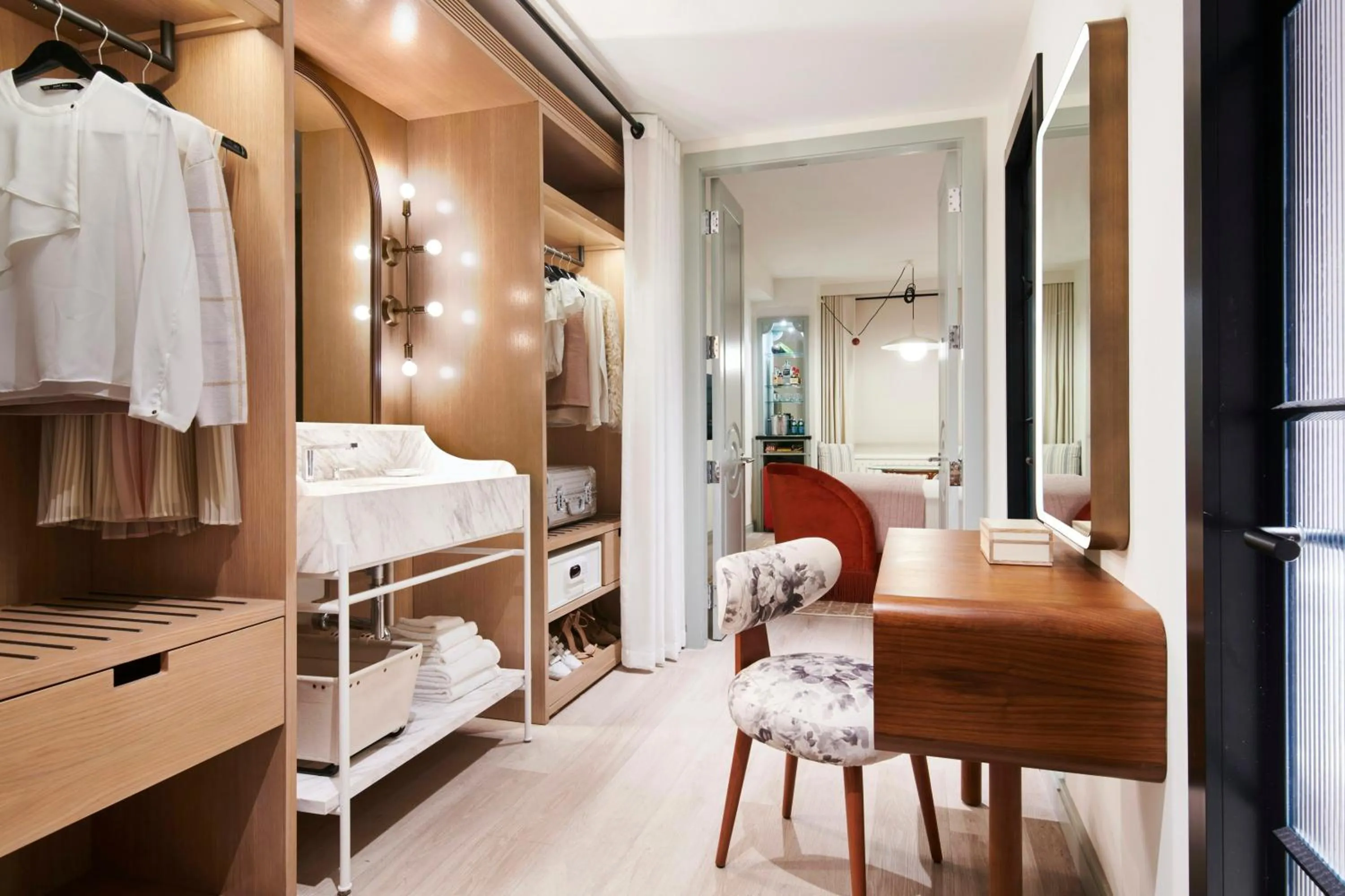 Photo of the whole room, Bed in Virgin Hotels New Orleans