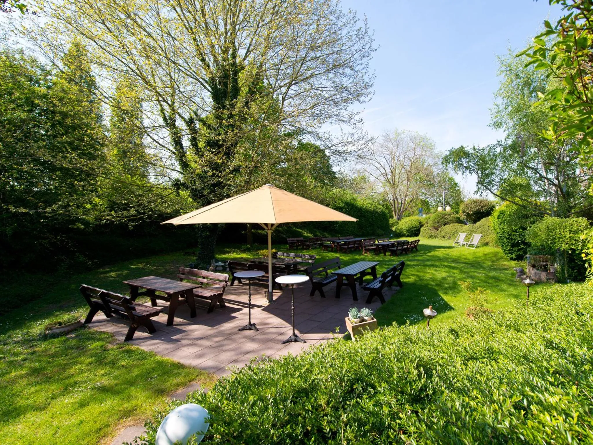 Garden in ACHAT Hotel Reilingen Walldorf