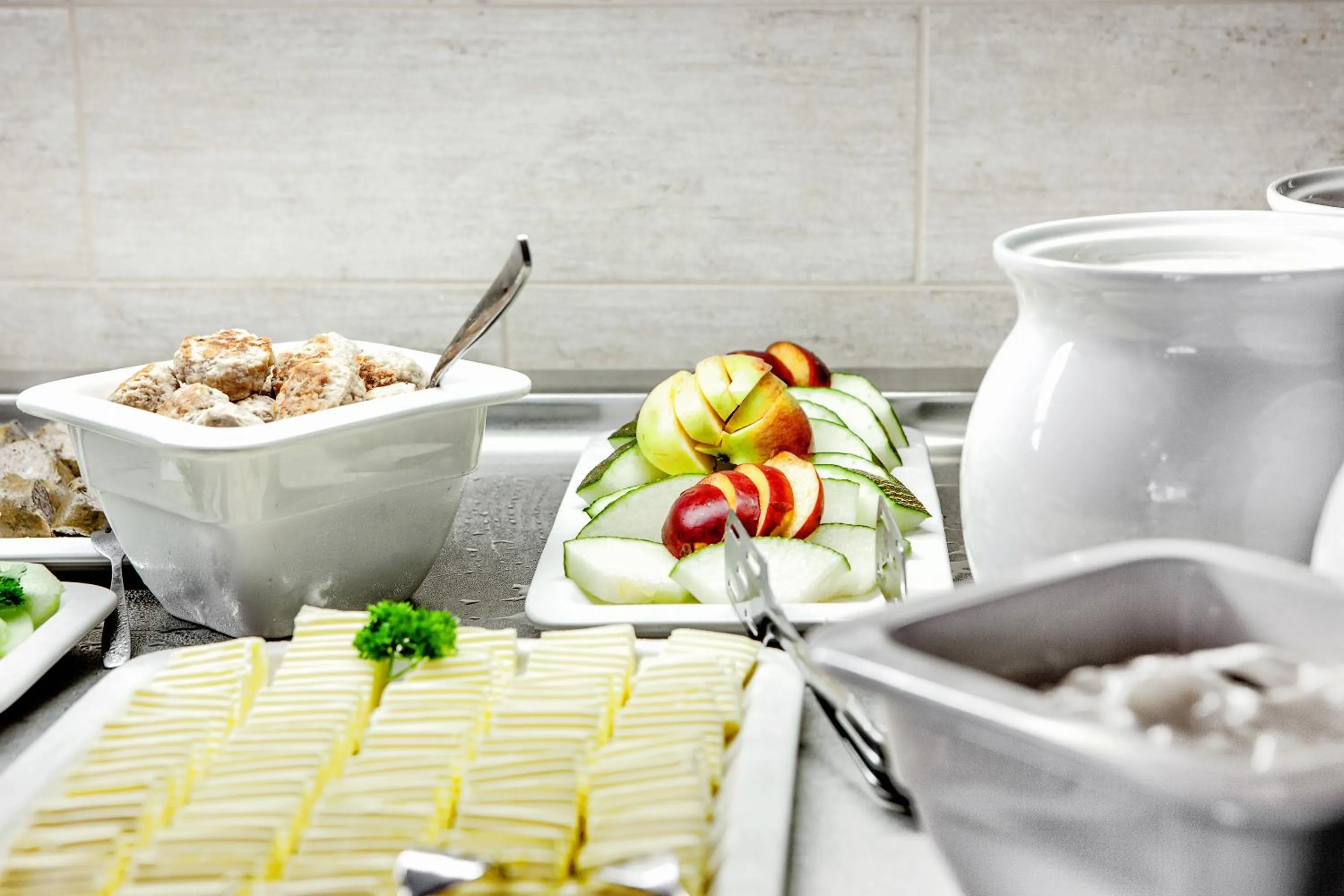 Food and drinks in Hotel Wilna