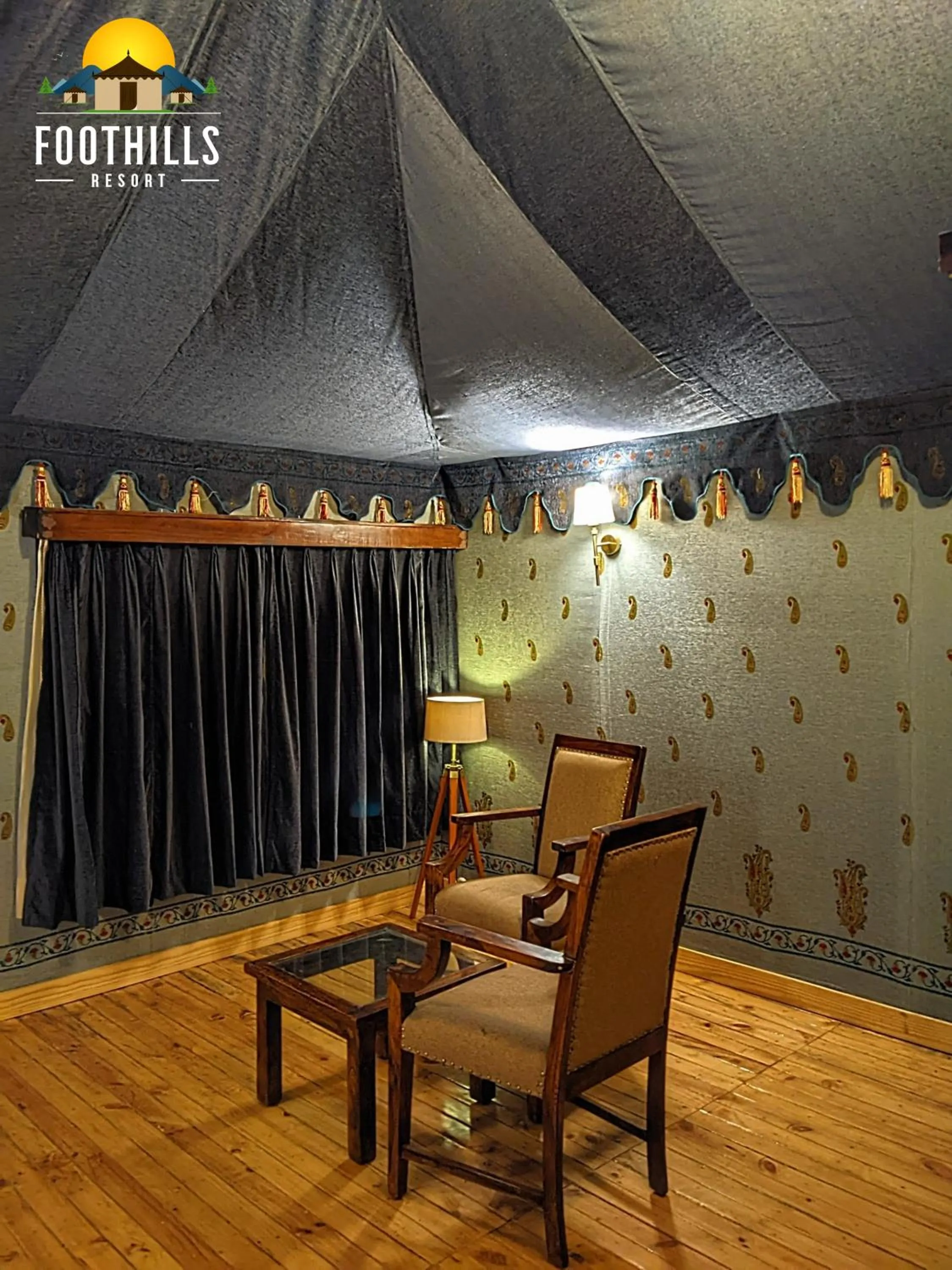 Living room in Foothill Pushkar Resort