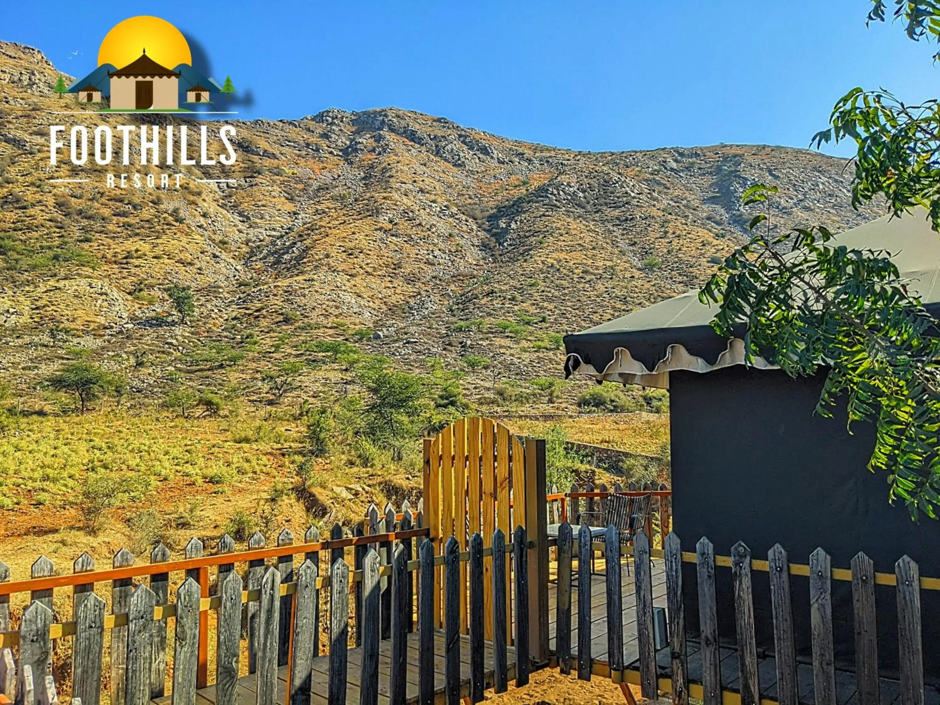 Mountain view in Foothill Pushkar Resort