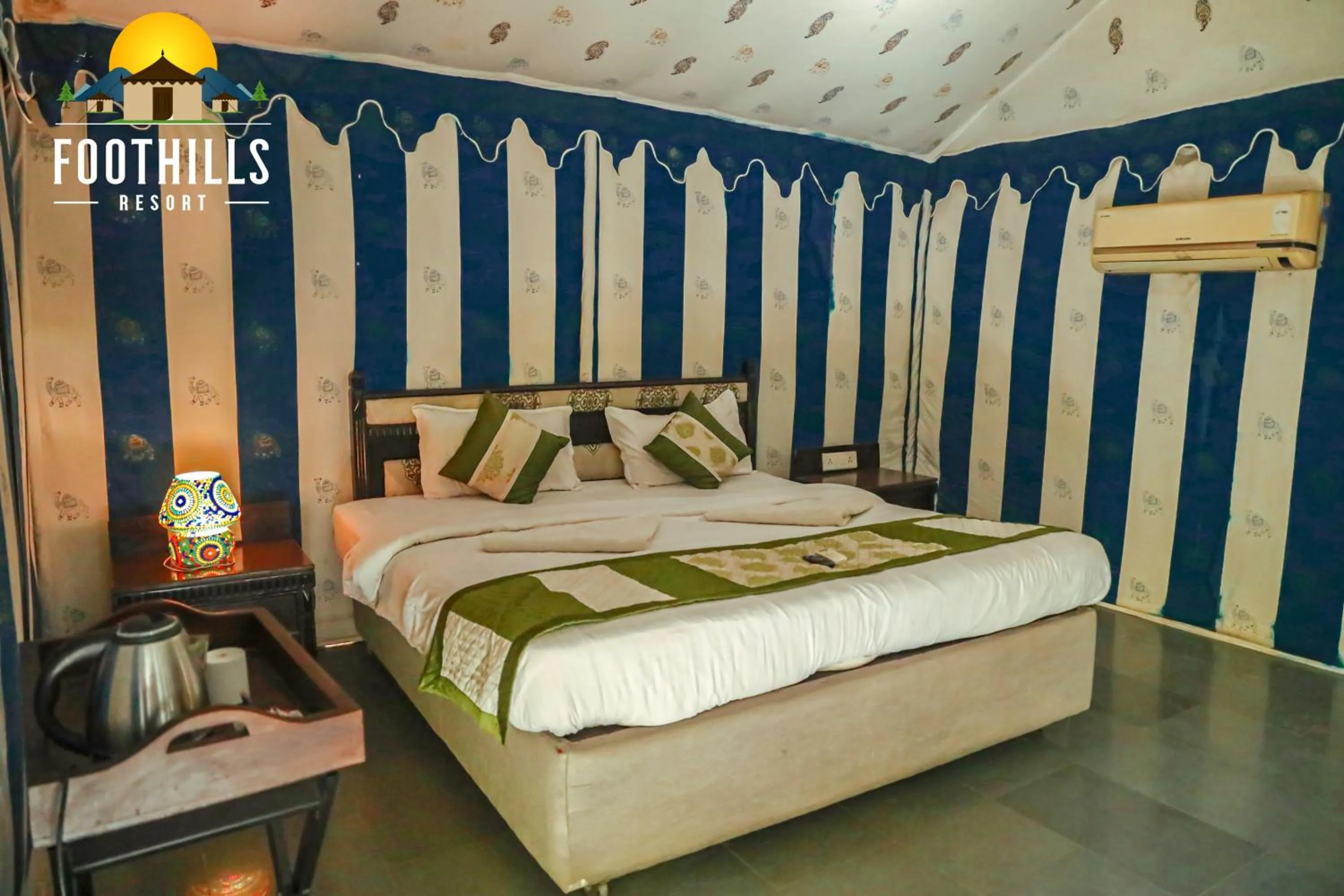 Bed in Foothill Pushkar Resort