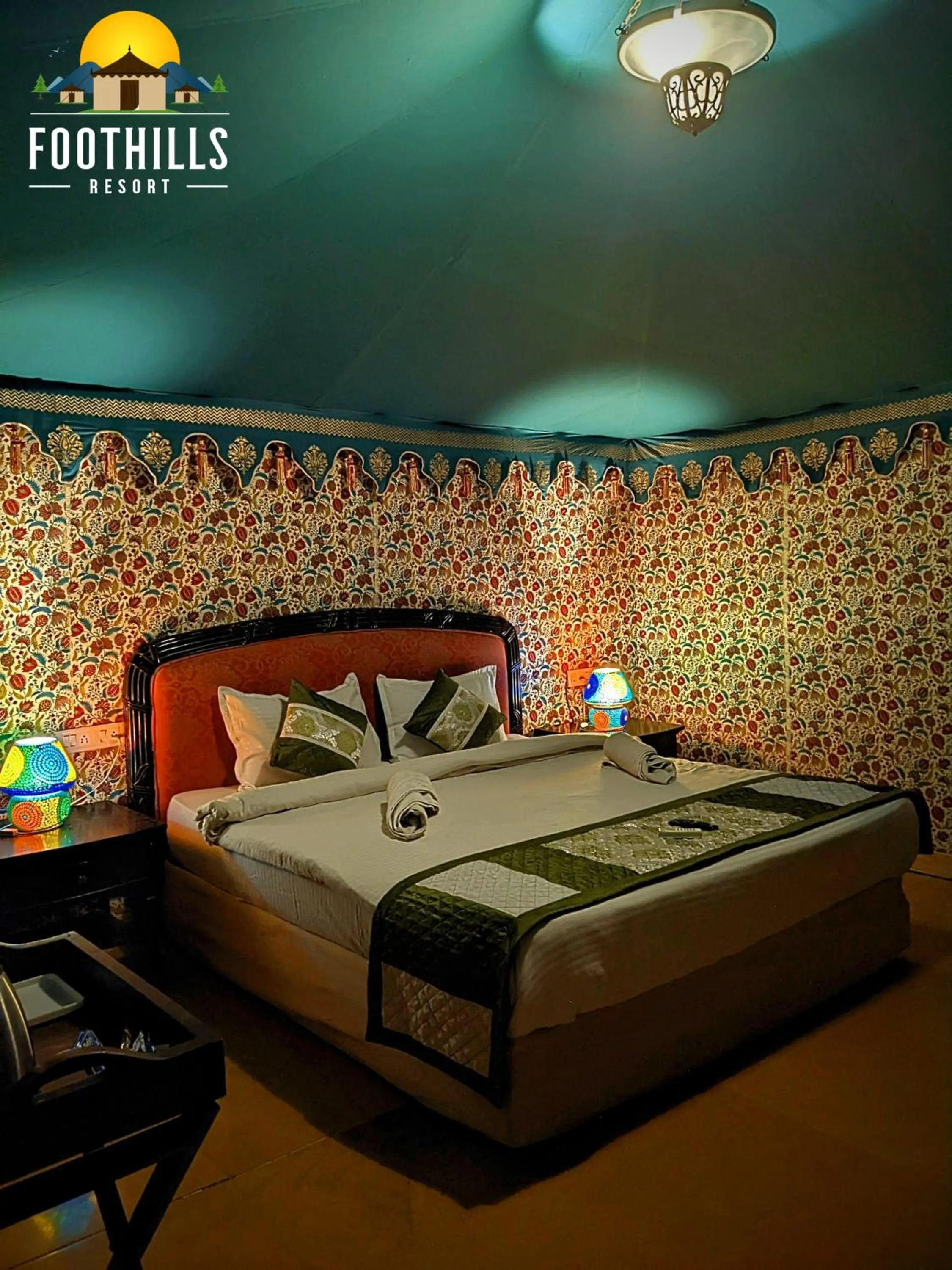 Bed in Foothill Pushkar Resort