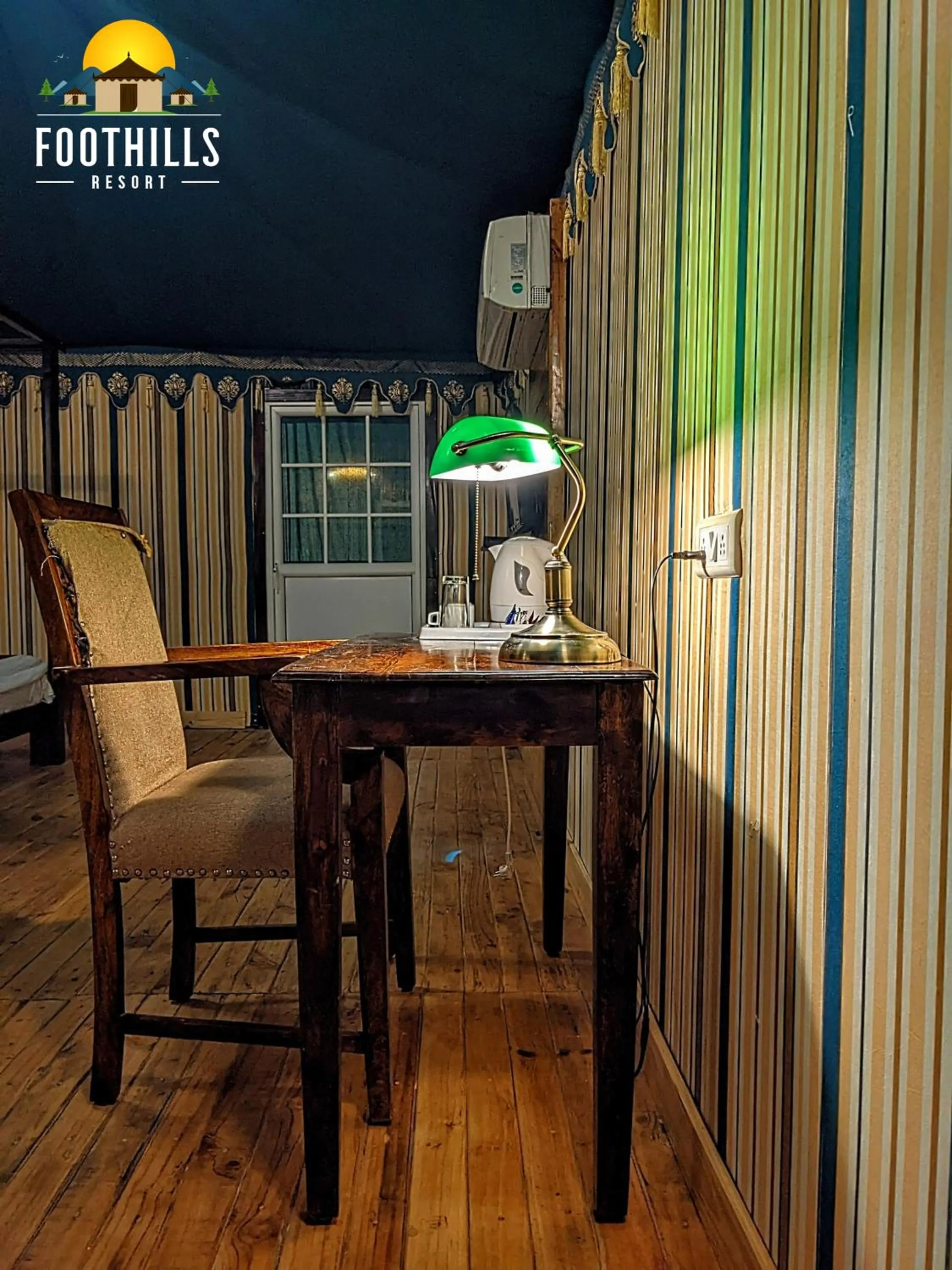 Living room in Foothill Pushkar Resort