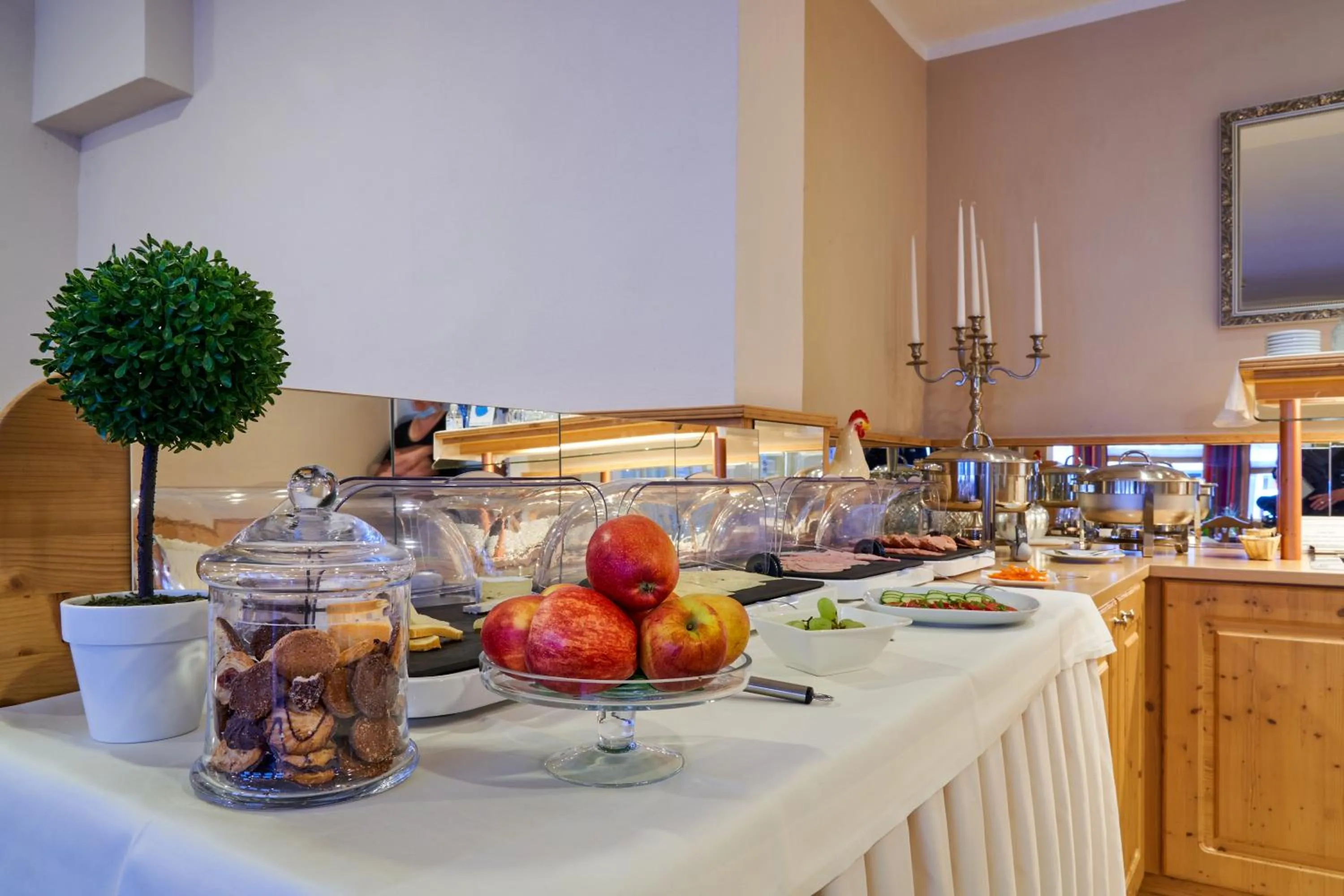 Breakfast in Hotel Schlossblick