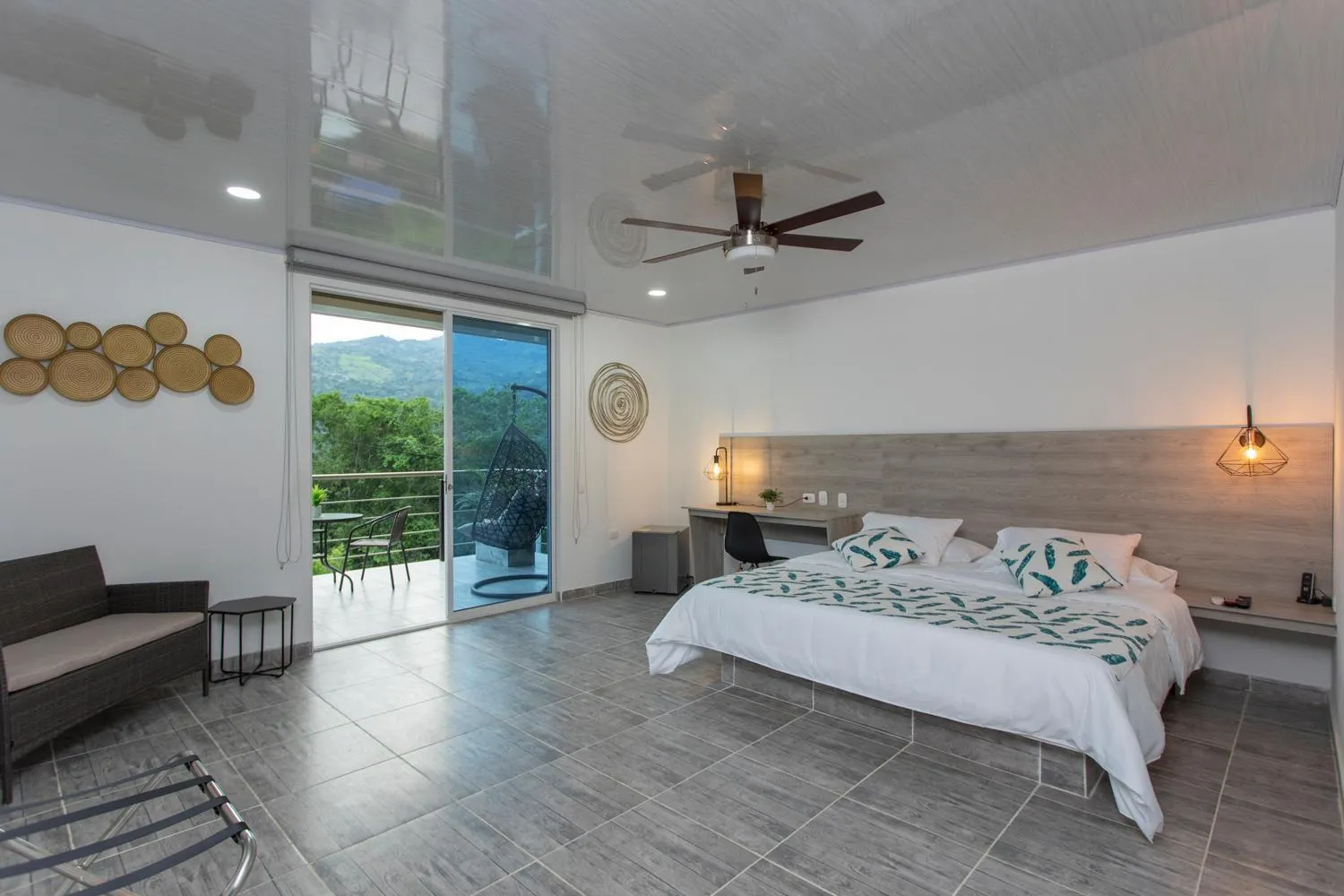 Photo of the whole room, Bed in Hotel Natural Hill's by H&R