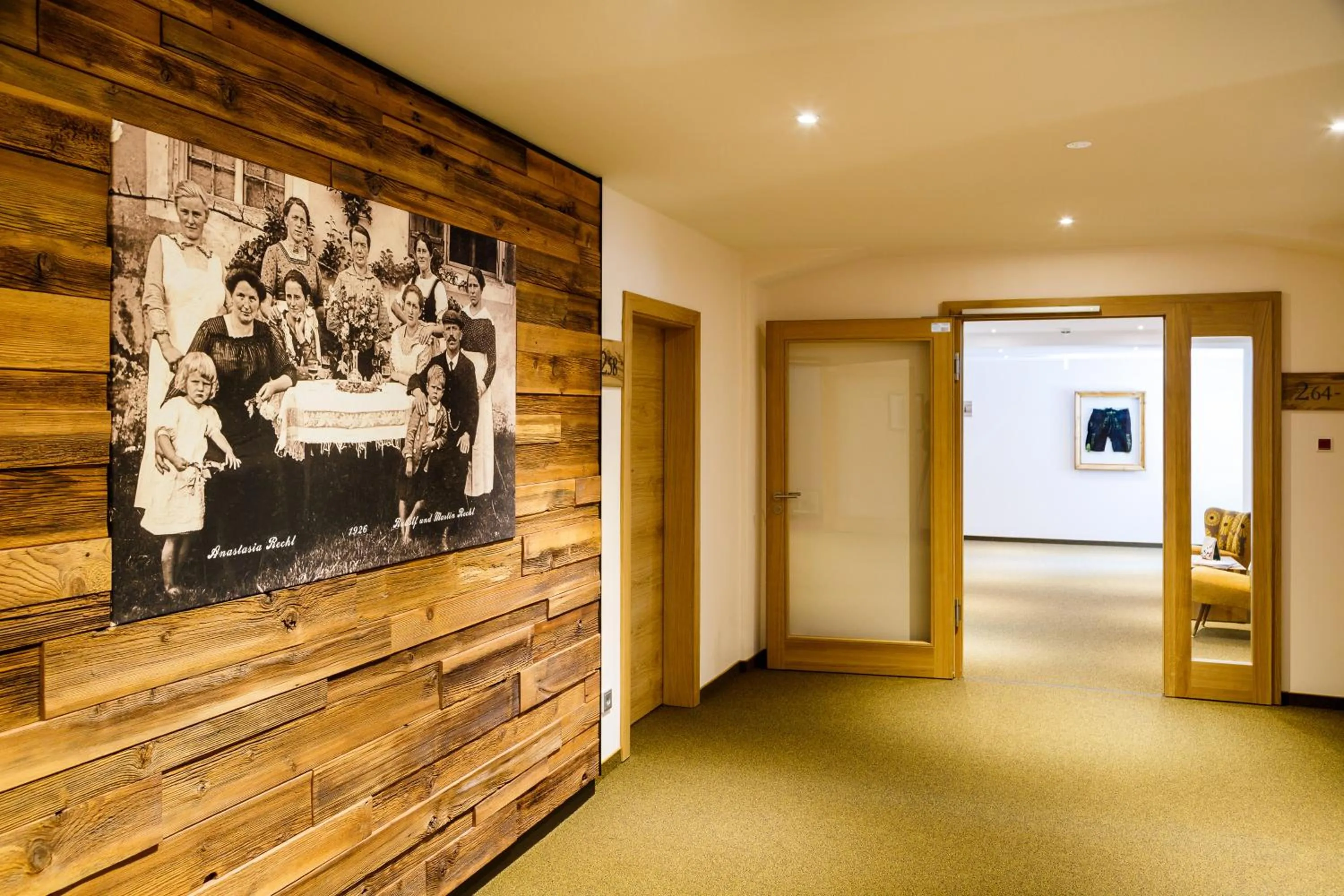 Decorative detail in Hotel zur Post