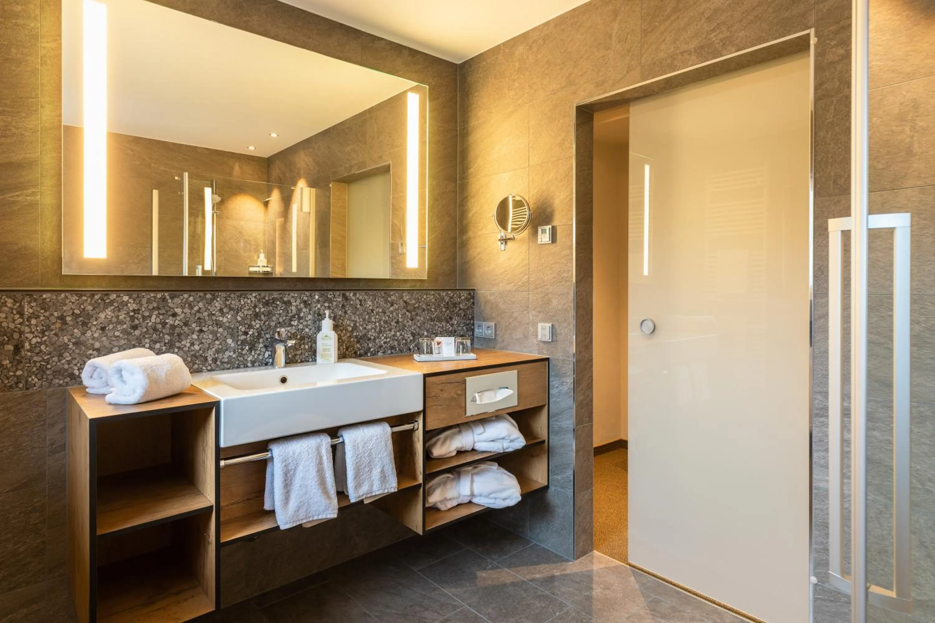 Photo of the whole room in Hotel zur Post