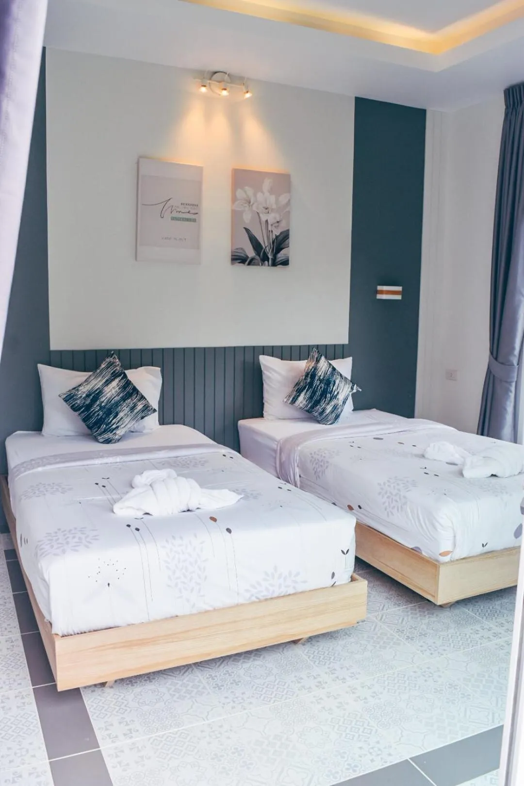 Bed in Magical Mountain View Resort