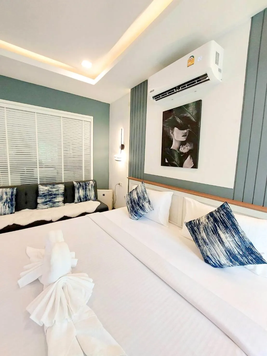 Bed in Magical Mountain View Resort