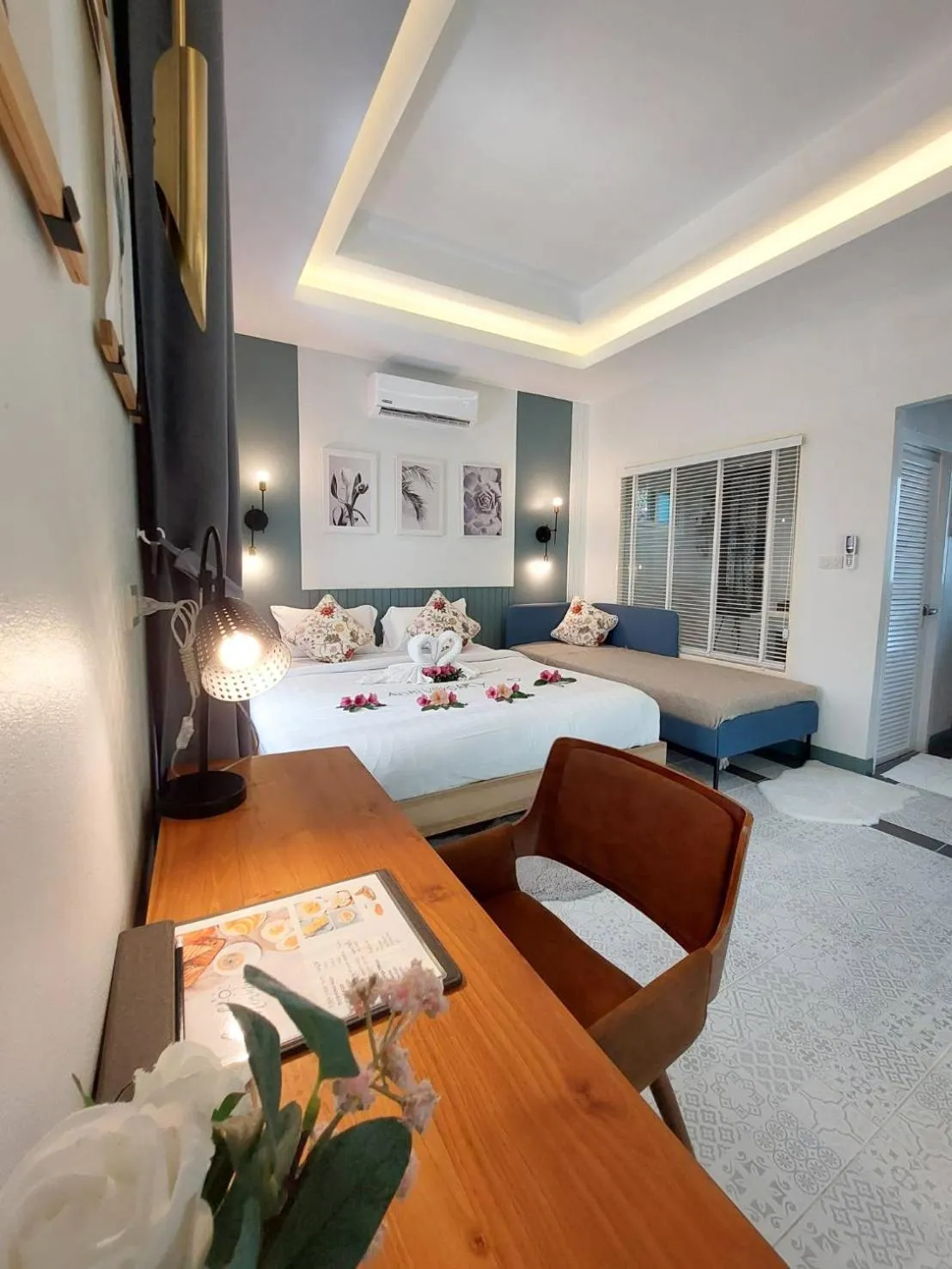 Bed in Magical Mountain View Resort