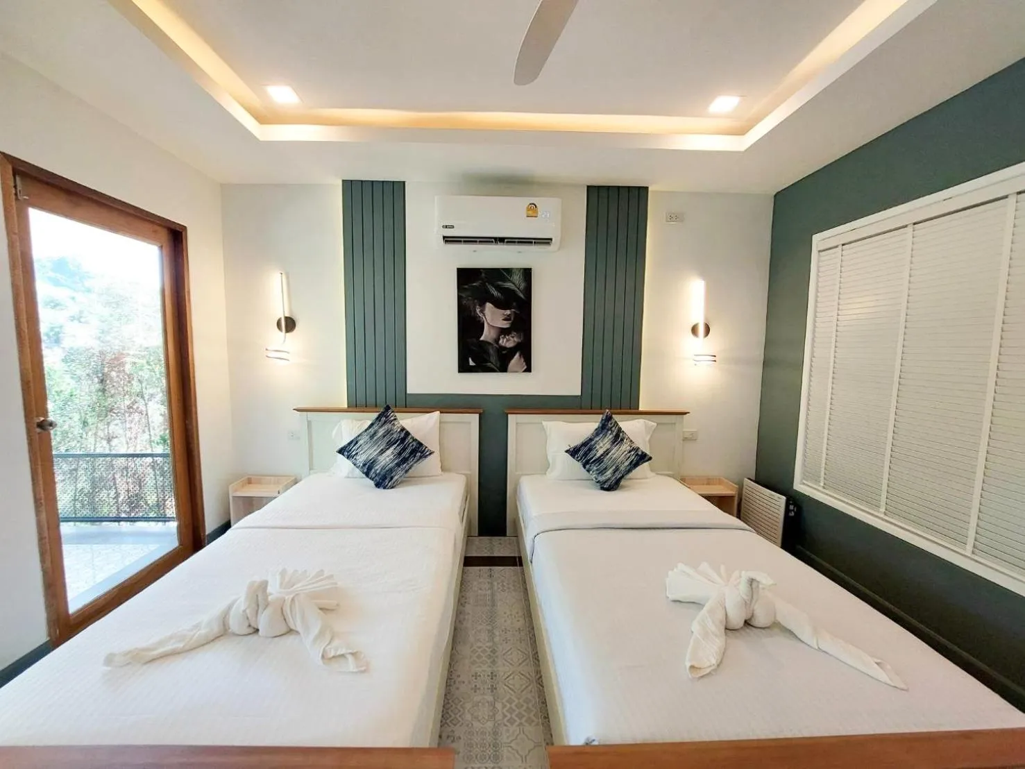 Bed in Magical Mountain View Resort