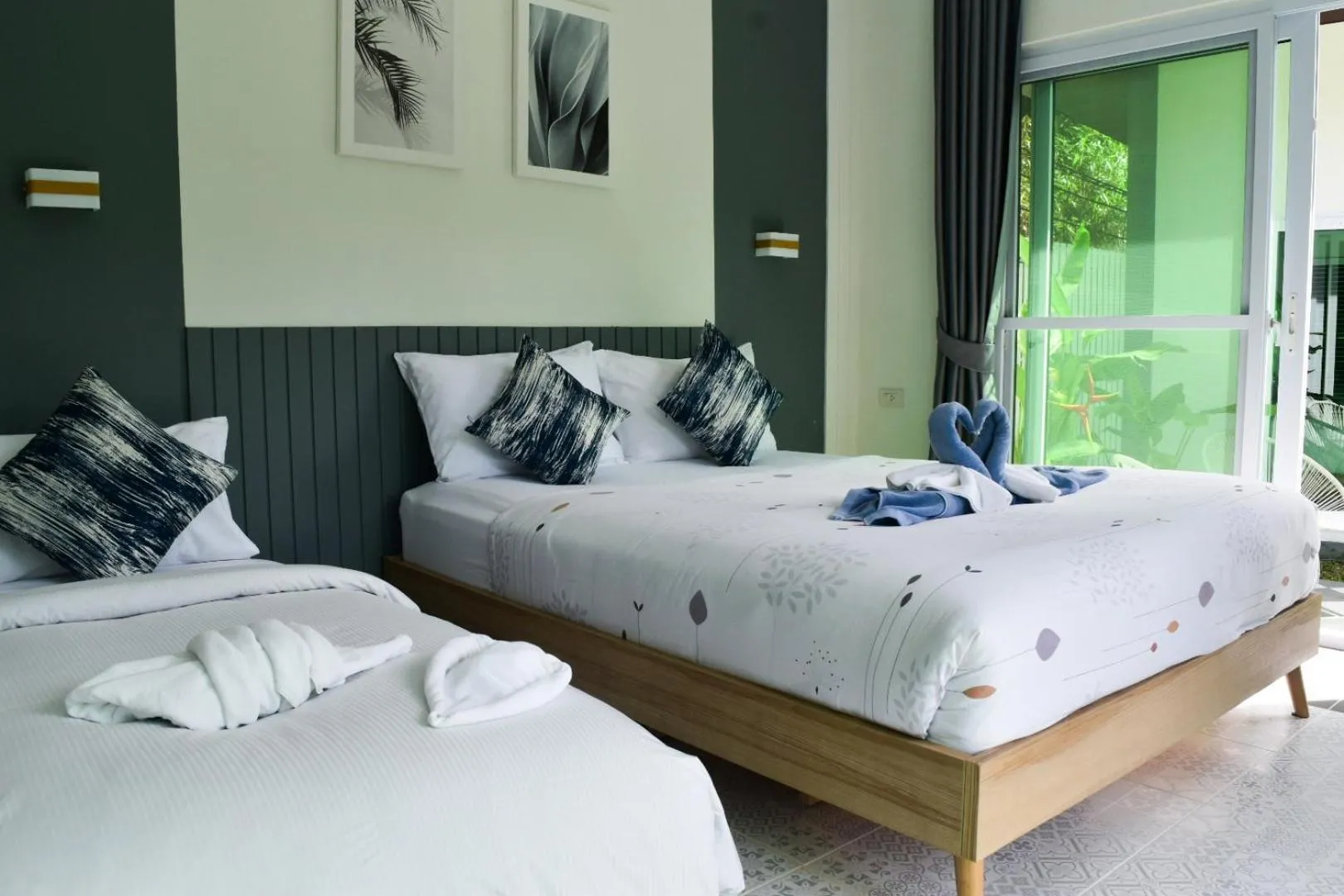 Bed in Magical Mountain View Resort