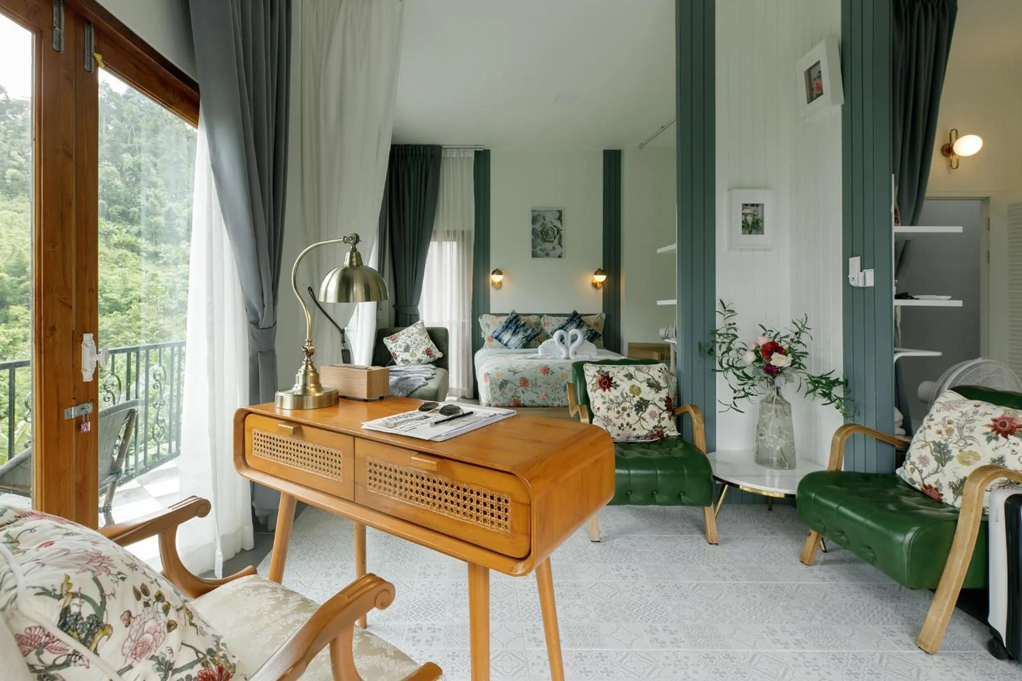 Magical Mountain View Resort